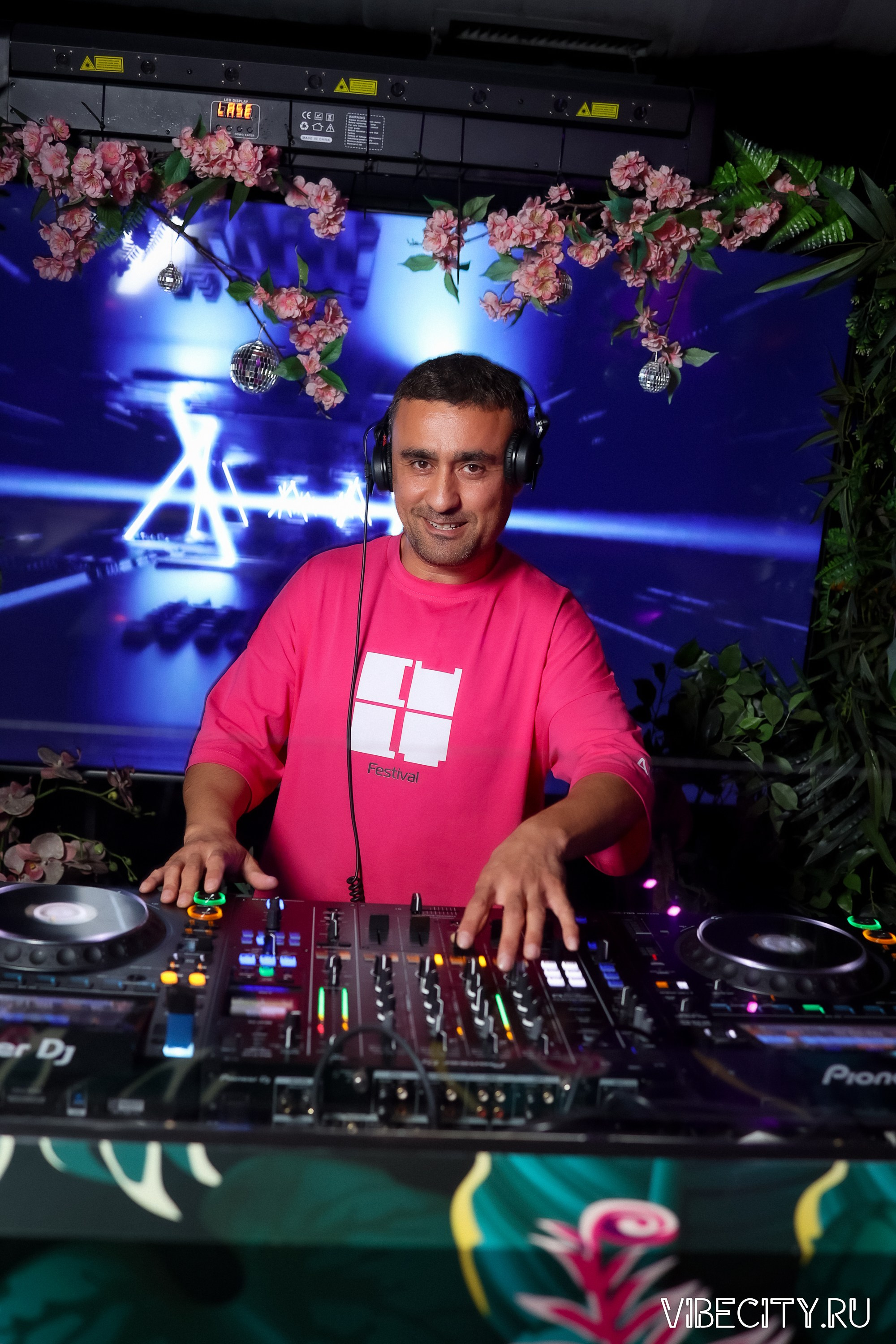 DOUBLE U. VIBECITY.RU Вайб Сити Ру Фоторепортажи Фотоотчеты Калининград