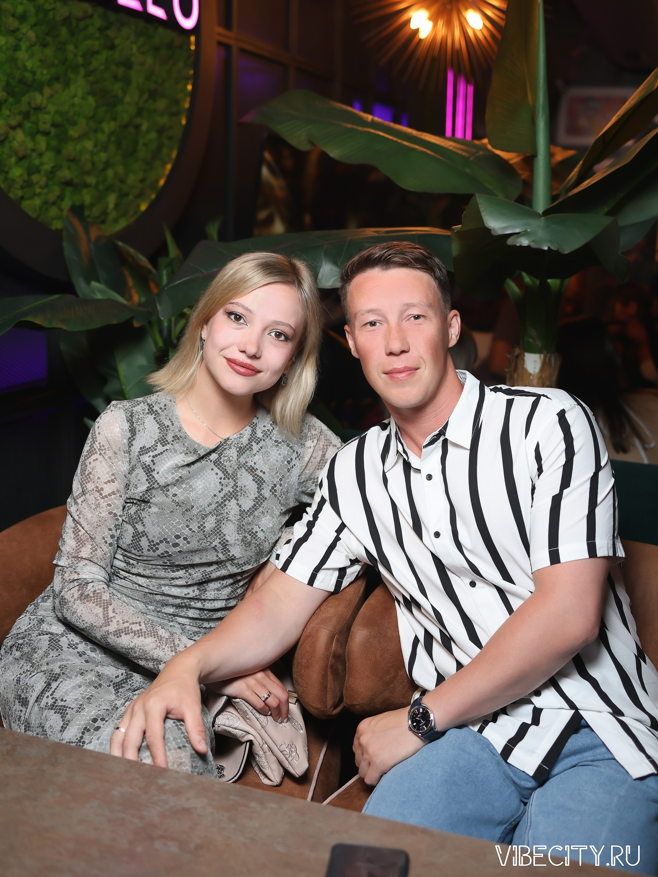 DOUBLE U. VIBECITY.RU Вайб Сити Ру Фоторепортажи Фотоотчеты Калининград