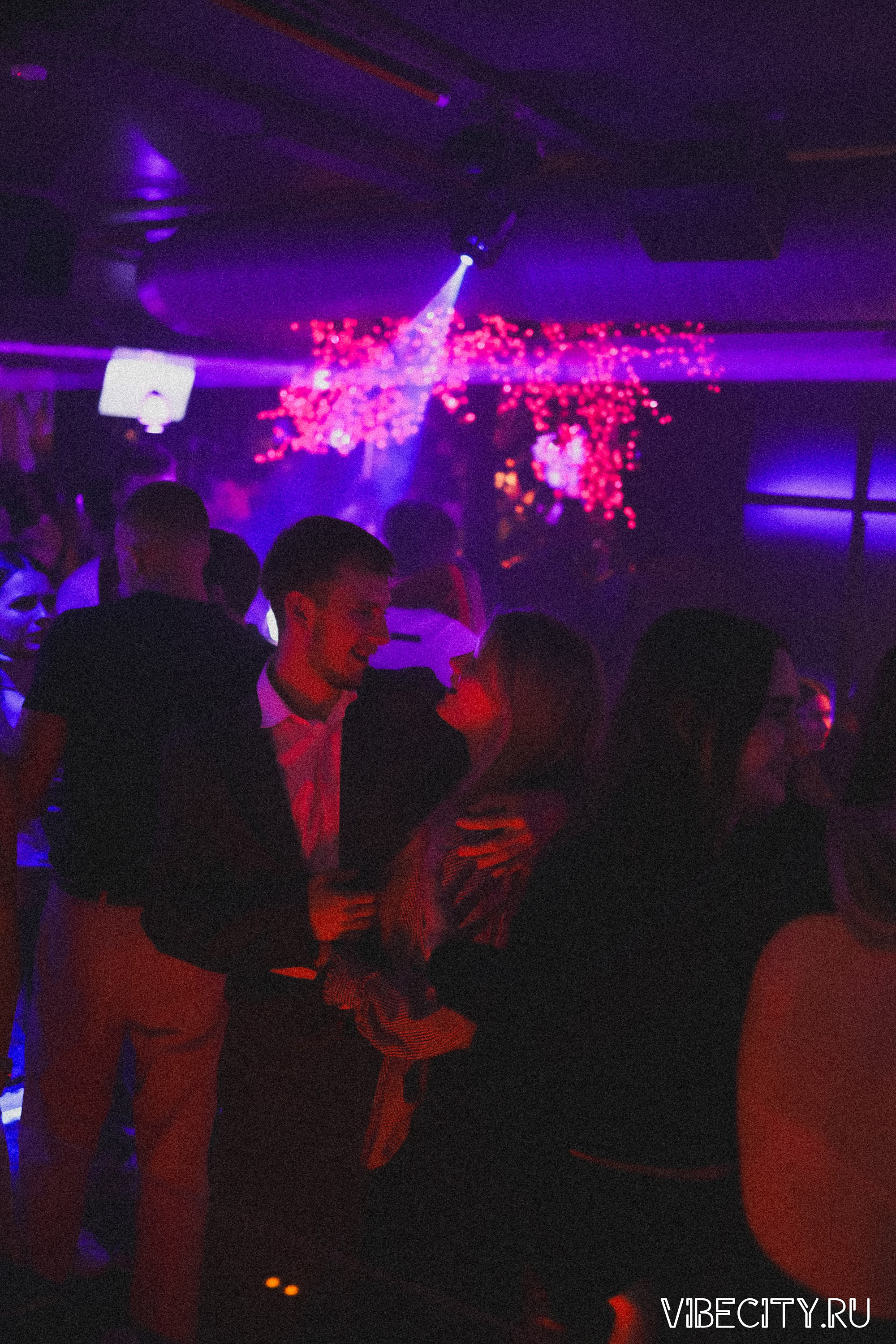 DOUBLE U. VIBECITY.RU Вайб Сити Ру Фоторепортажи Фотоотчеты Калининград