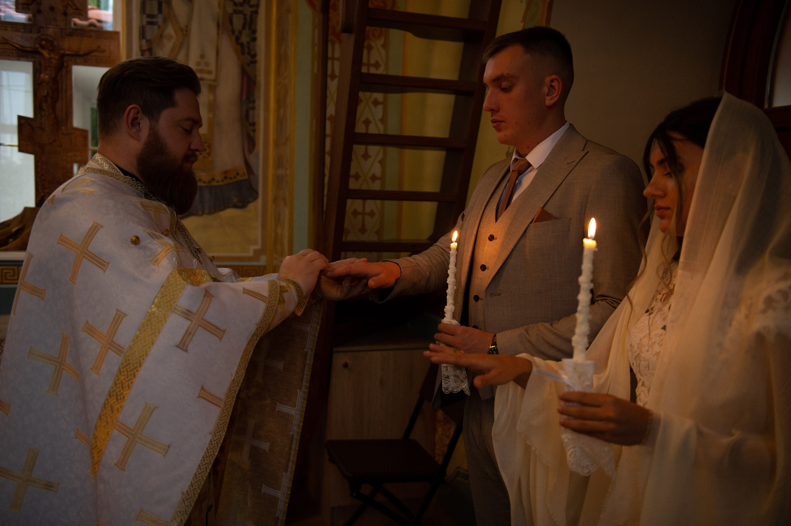 Влад и Лиза.Храм святого апостола Андрея Первозванного. Свадебный, женский, семейный фотограф в Севастополе Юлия Мошенко