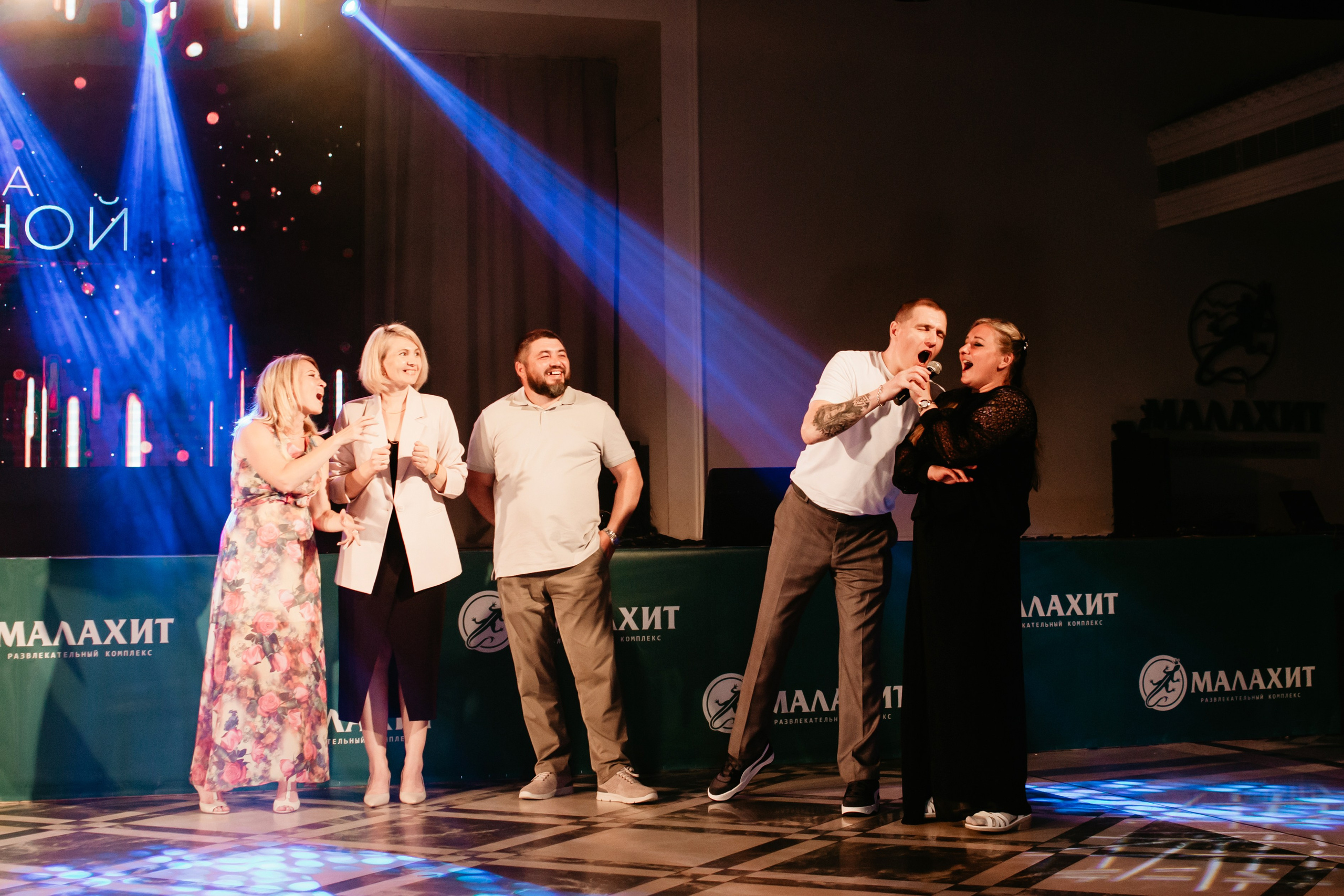 Выпускной 2025 (9класс) 124 школа. Фотограф в Челябинске Ополихина Анна