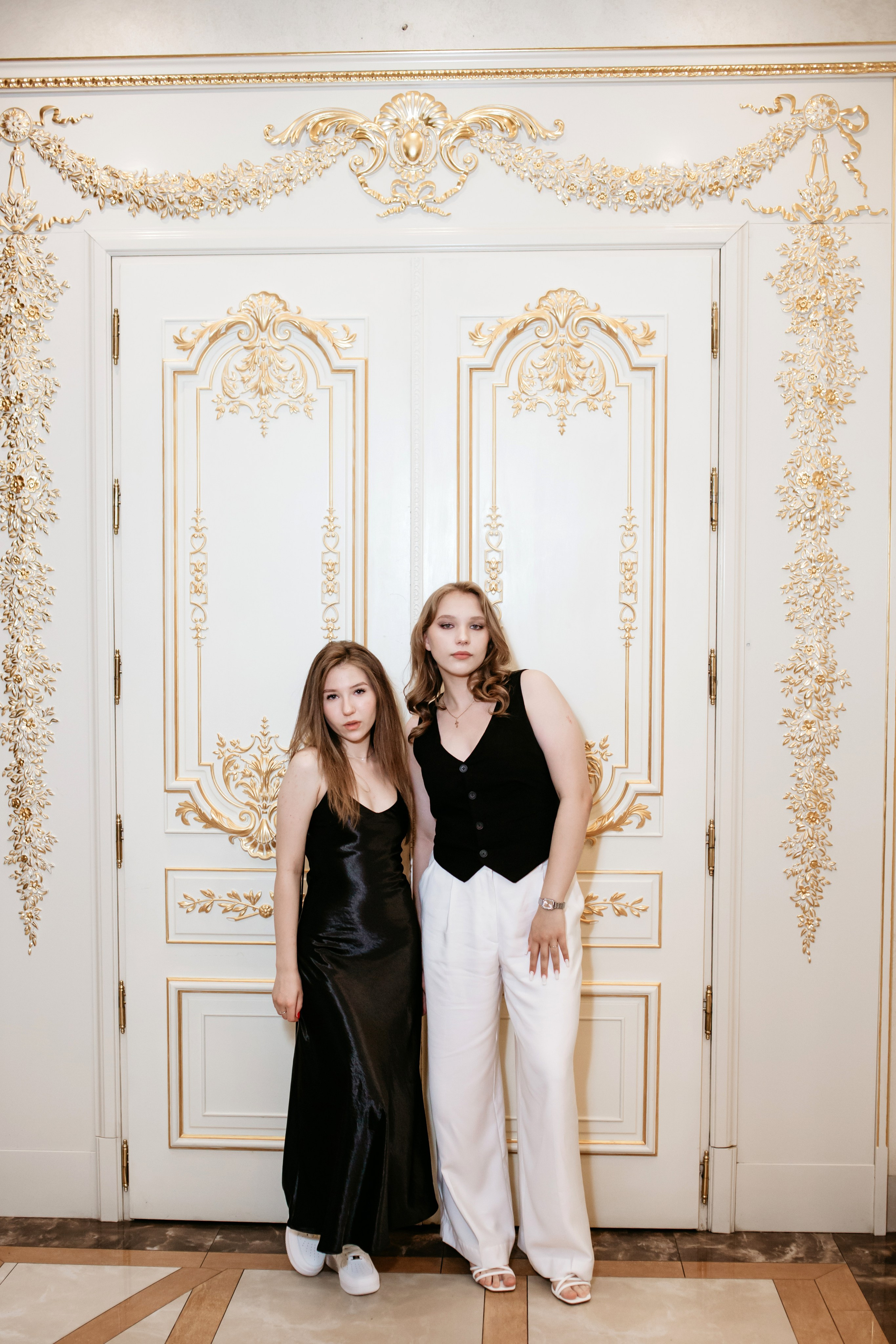 Выпускной 2025 (9класс) 124 школа. Фотограф в Челябинске Ополихина Анна