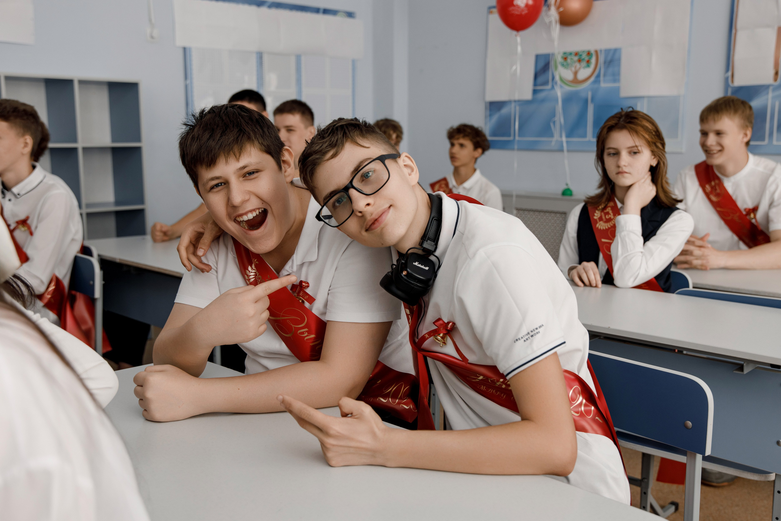 Школа 107 г. Краснодар. Выпускные альбомы в Краснодарском крае