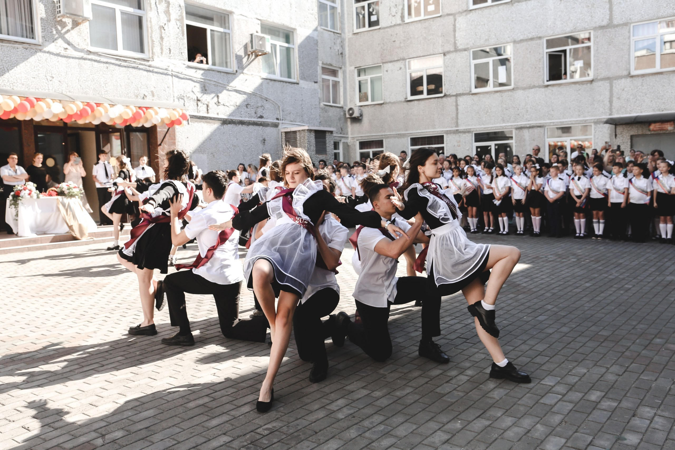 11 класс 33 школа. Выпускные альбомы Натальи Бутко: Новороссийск, Анапа, Геленджик