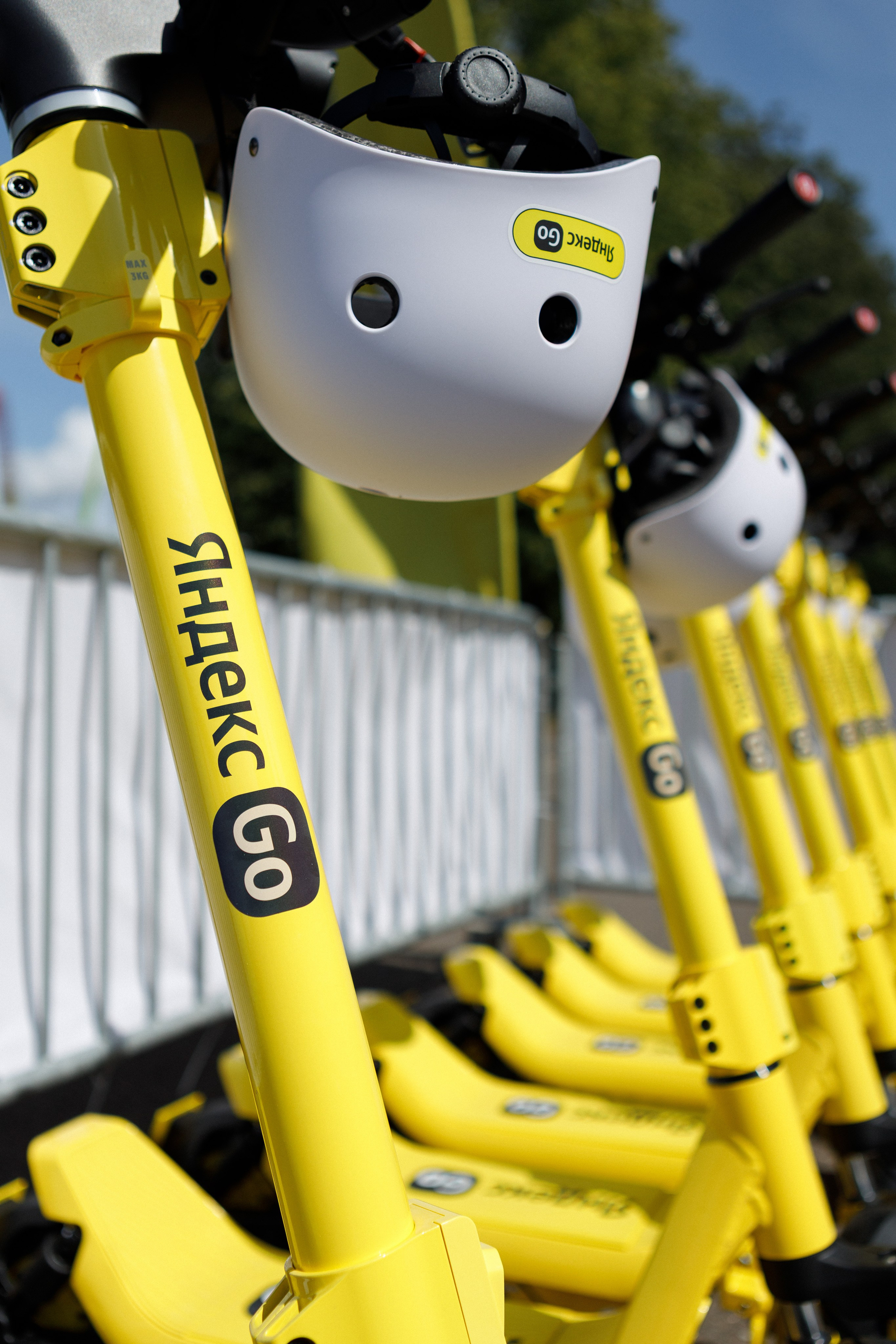 Яндекс Самокат. Свадебный и репортажный фотограф в Санкт-Петербурге Николай Голованов