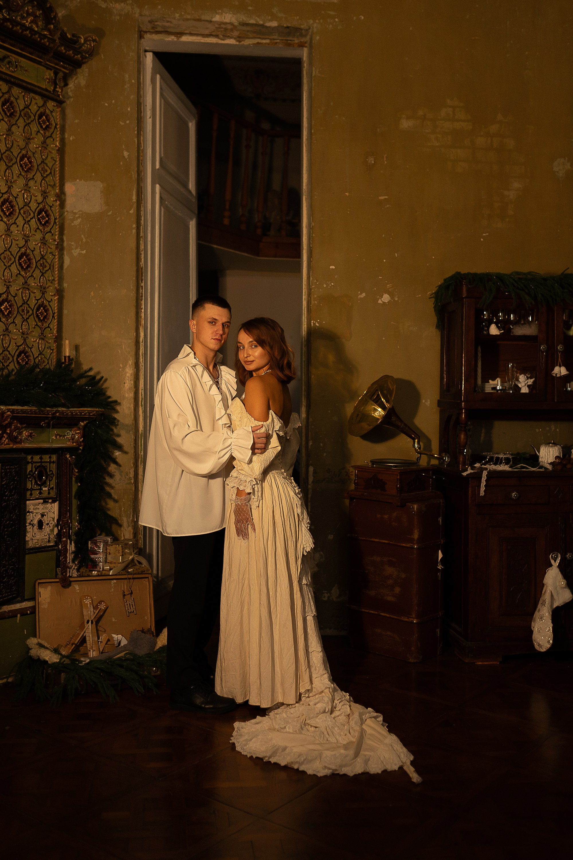 Свадебная фотосессия в фотостудии Птичка. Свадебный и семейный фотограф Виолетта Сидельникова. Краснодар, Россия, Беларусь, Европа