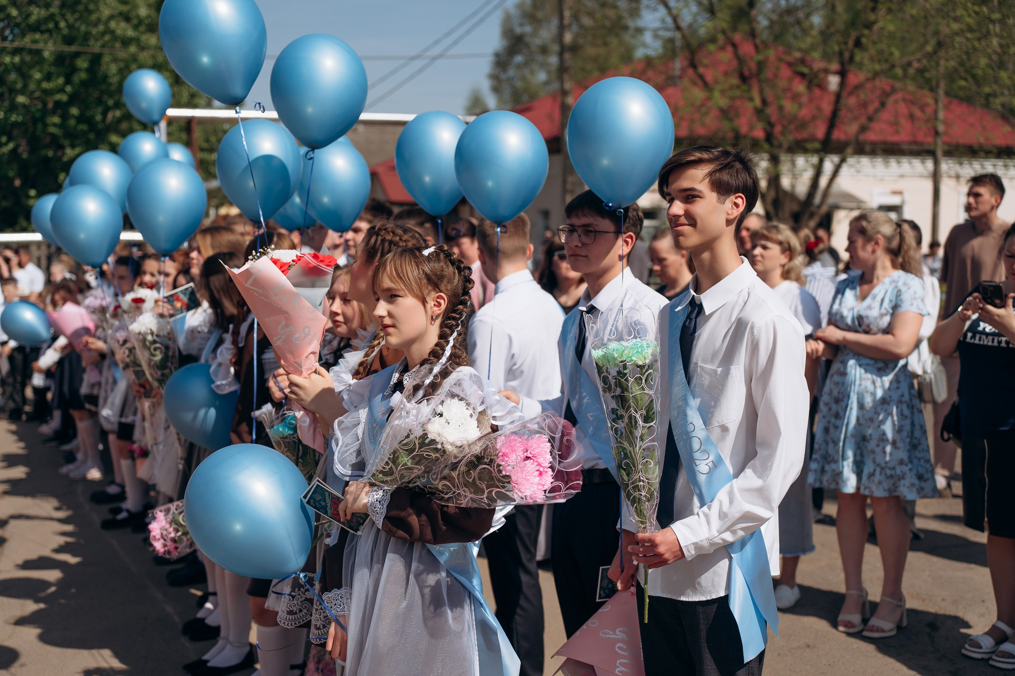 Последний звонок, 11 класс. Свадебный и репортажный фотограф в Ярославле Евгений Сальников