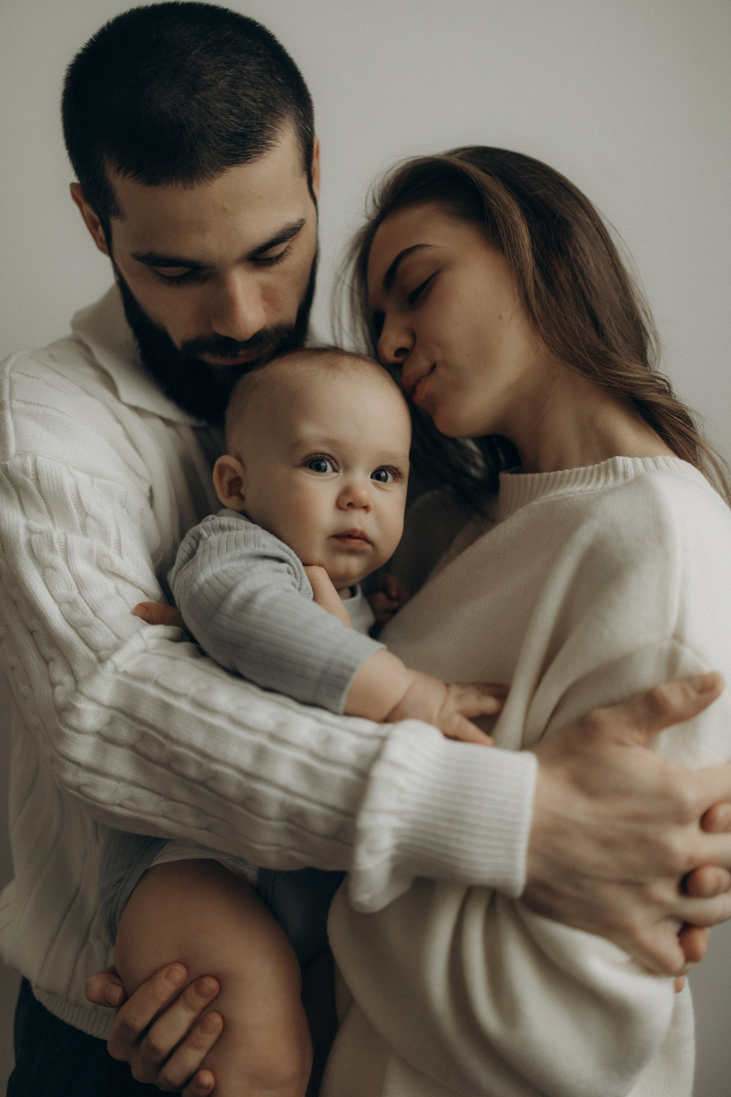 Семейная фотосессия в студии. Семейный фотограф Москва Юлиана Фетисова