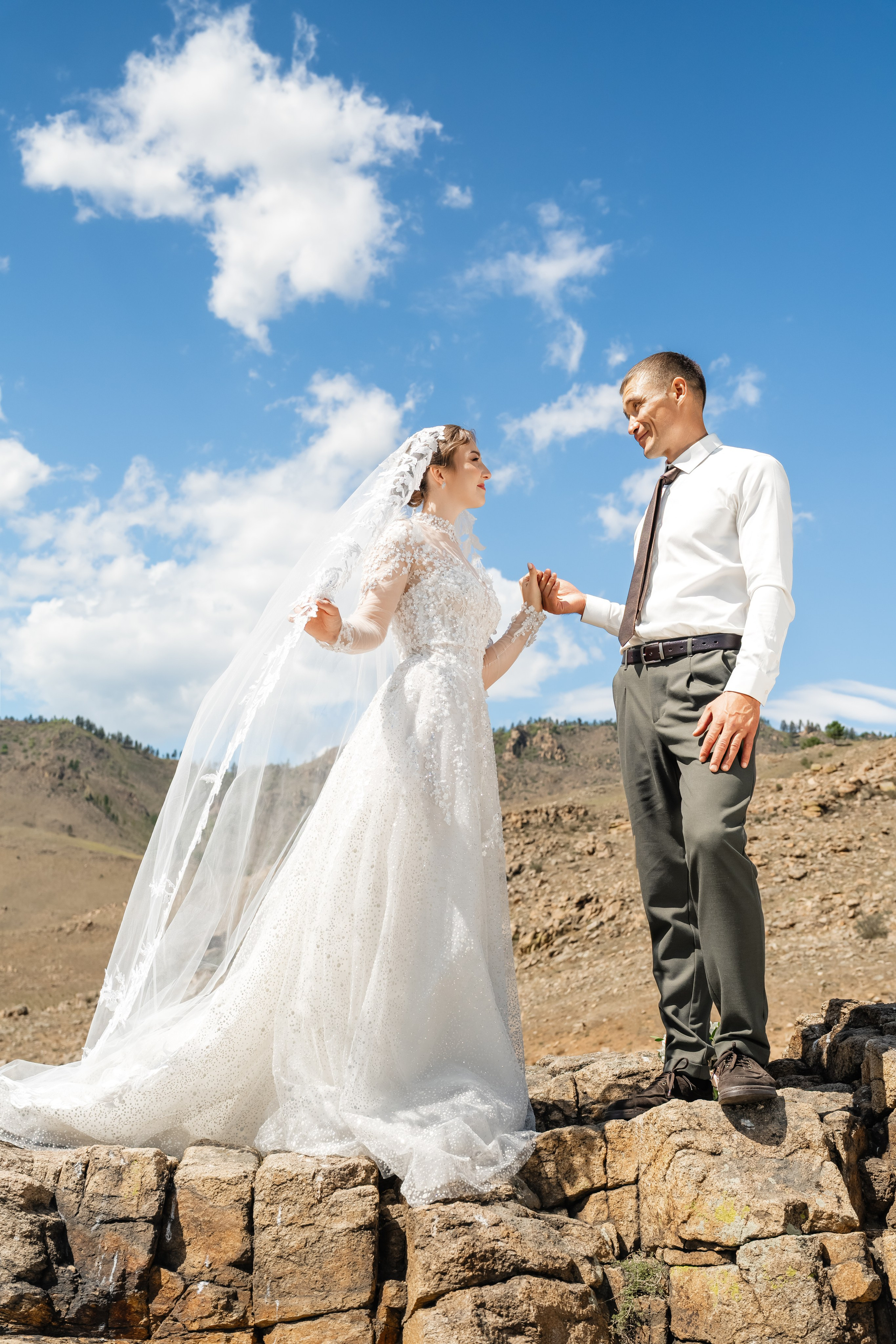 Тимофей и Вероника. Фотограф и видеограф в Улан-Удэ: Аюна Габагуева и Артём Шаханов