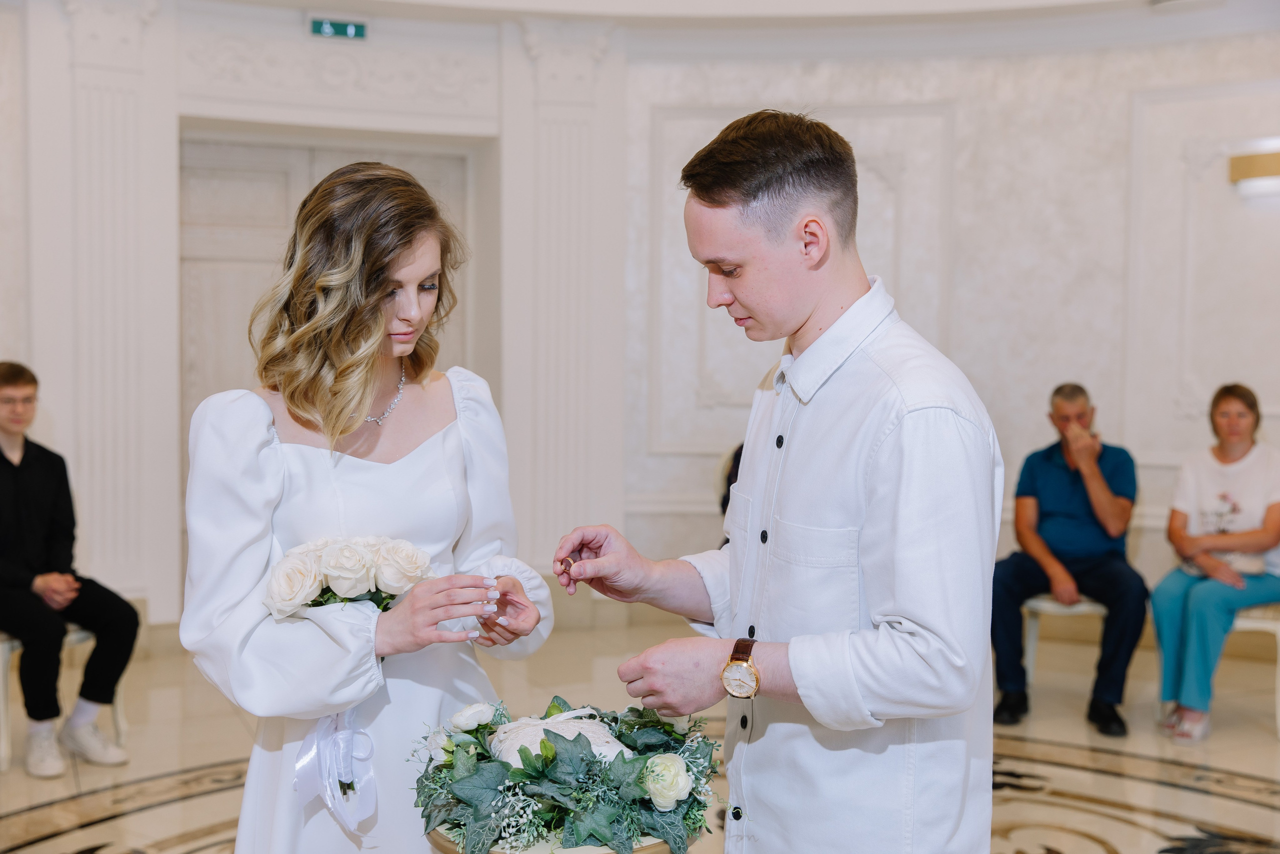 ЗАГС Иван & Алена. Свадебный фотограф в Новосибирске Лидия Александровна