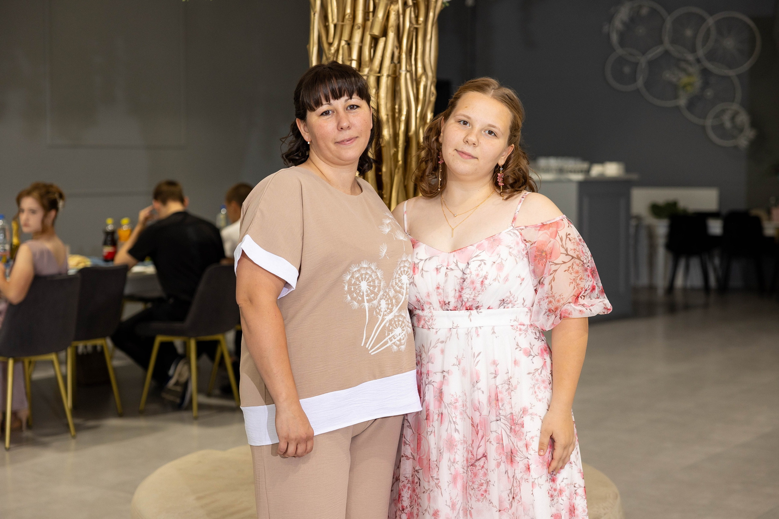 Школа 9 выпуск 2025. Выпускные альбомы в Краснодарском крае