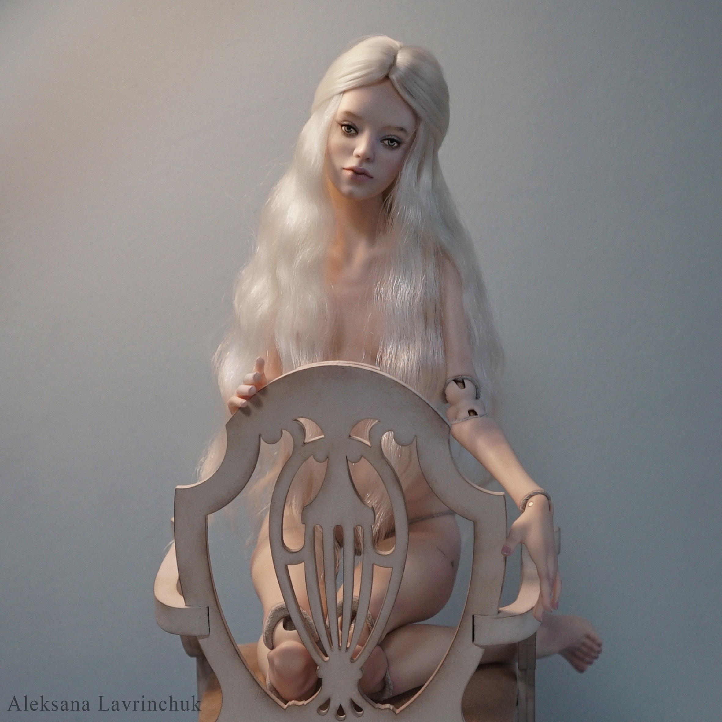 ГАЛЕРЕЯ. Авторские Шарнирные куклы и украшения из фарфора Алексаны Лавринчук