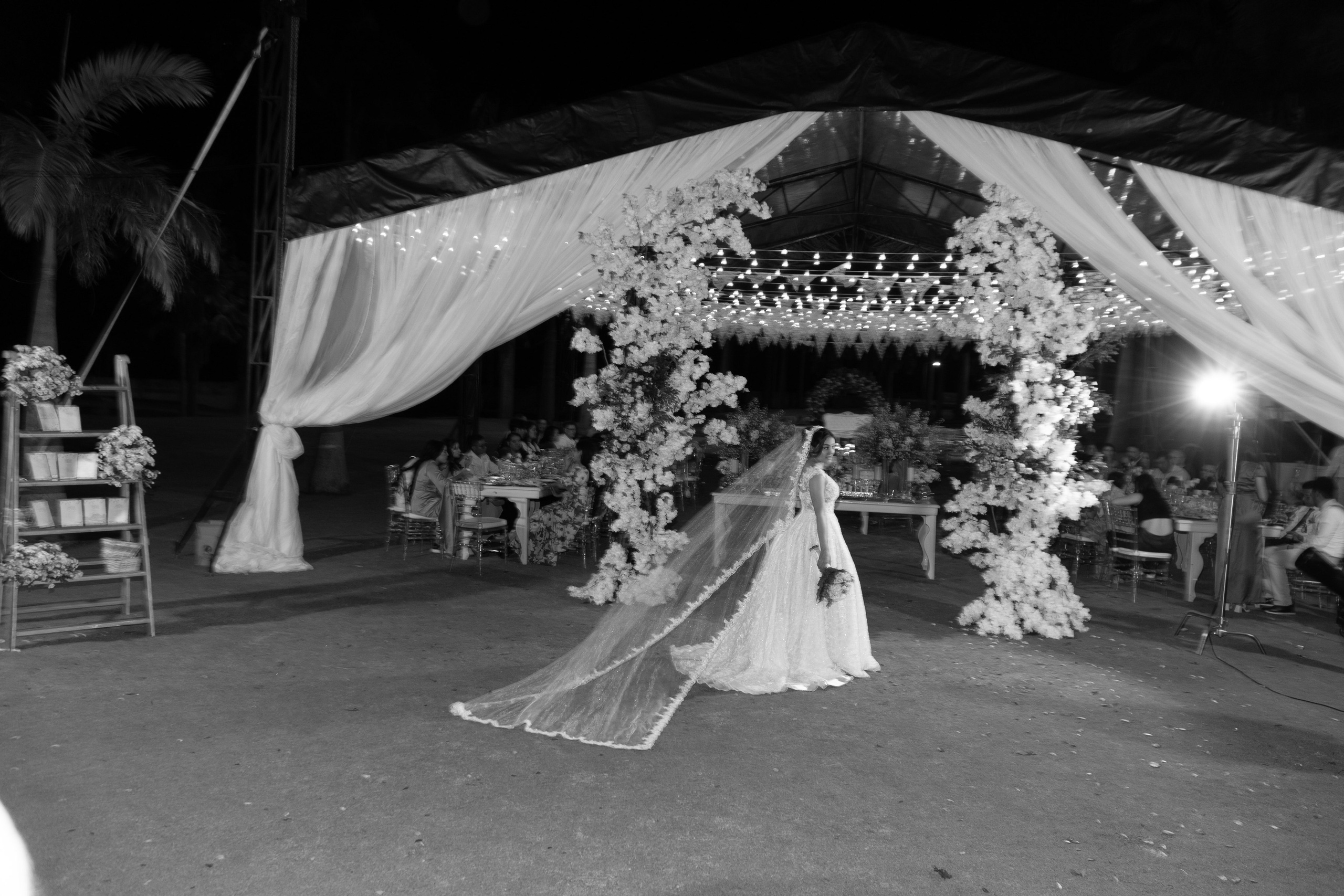 Carola & Gerson. Wedding Photographer in Barcelona and Medellin