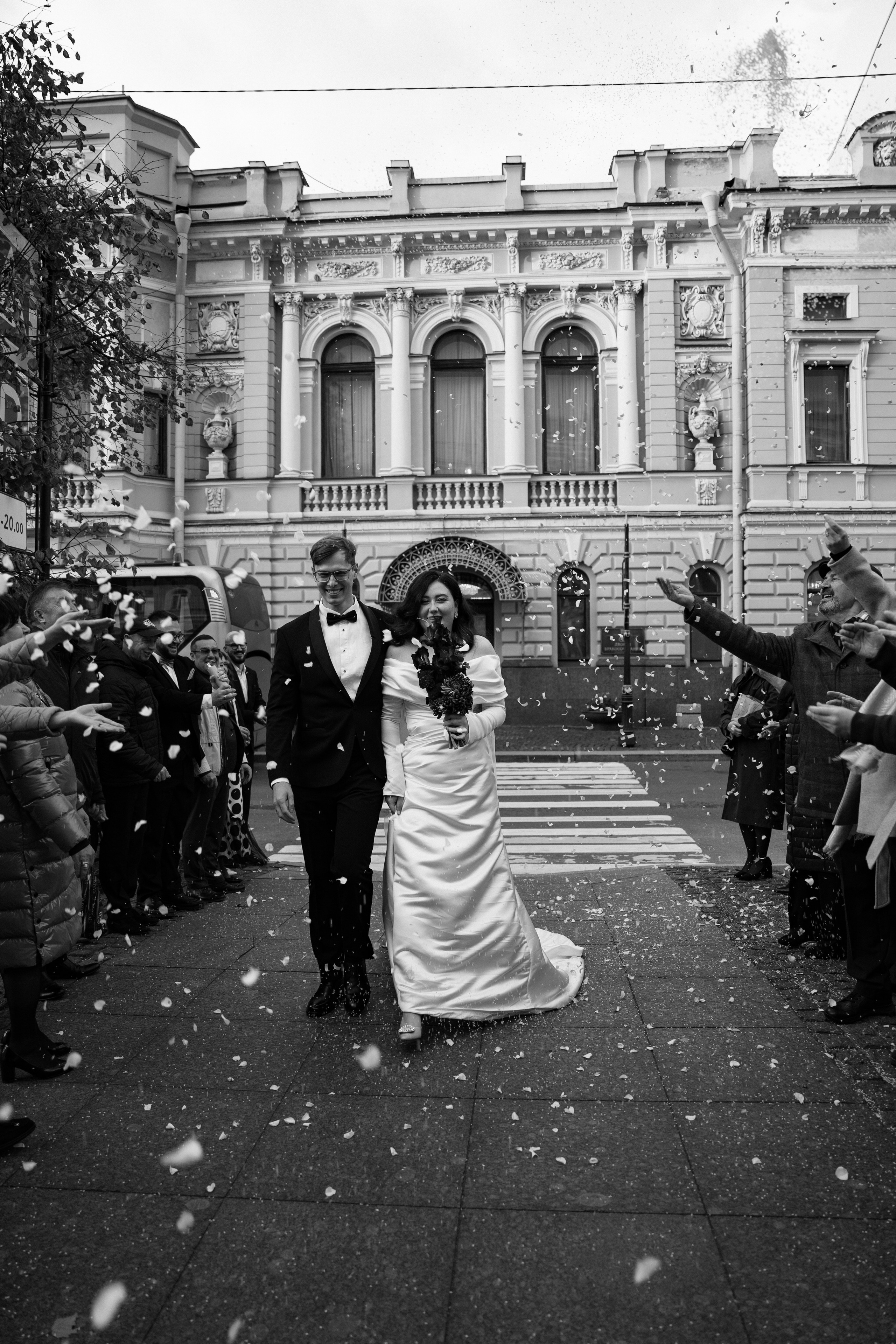 Современная свадьба во дворце. Свадебный фотограф организатор в Санкт-Петербурге Ассоль Опарина