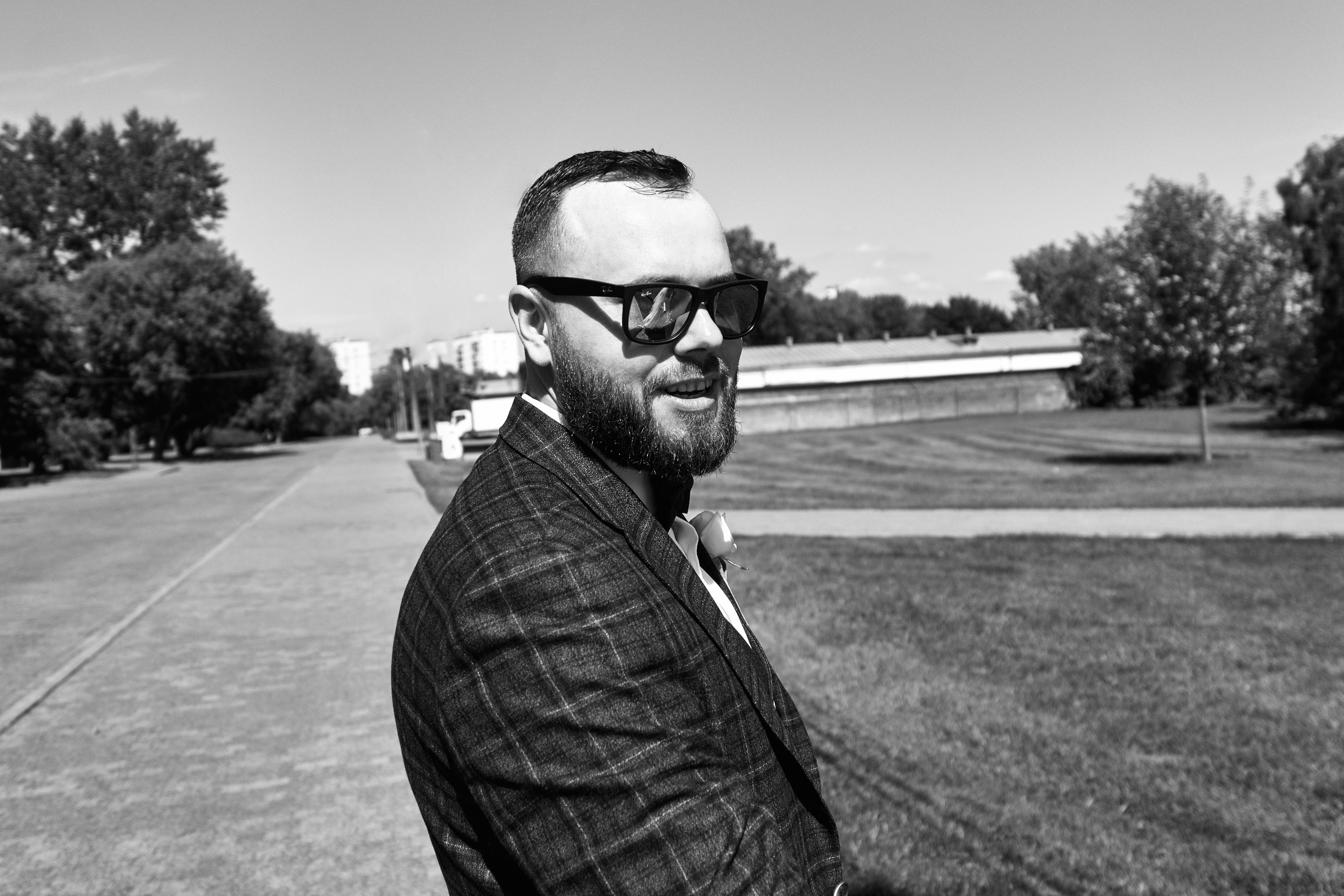 Свадьба молодых в парке Коломенское в Москве. Жуков Илья  свадебный фотограф в Москве