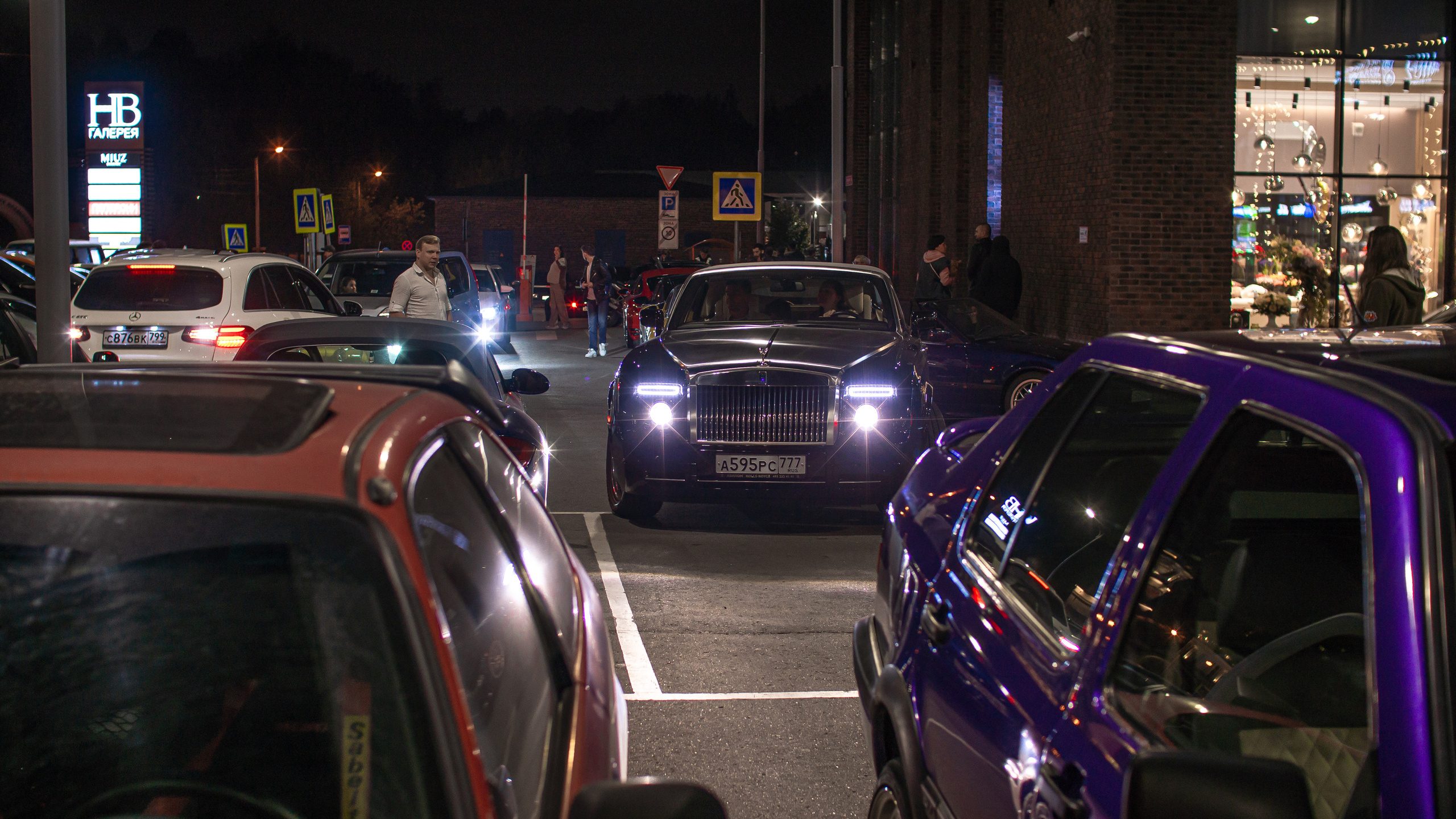 Вешки карс кофе, cars and coffe в Москве. Жуков Илья  свадебный фотограф в Москве