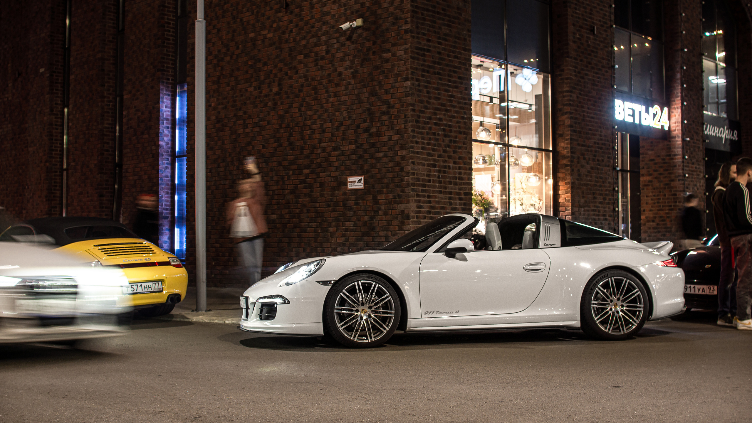 Вешки карс кофе, cars and coffe в Москве. Жуков Илья  свадебный фотограф в Москве