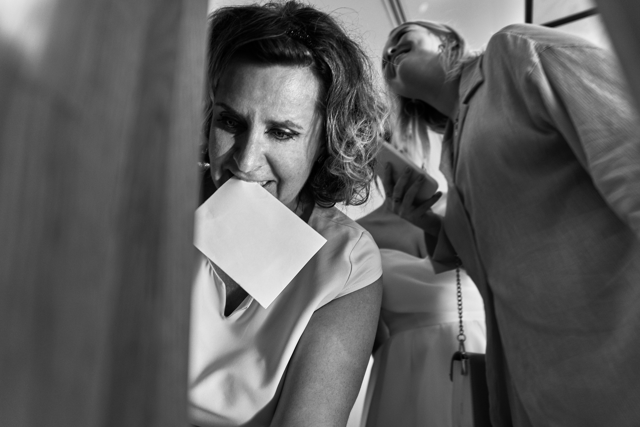 Свадьба молодых в парке Коломенское в Москве. Жуков Илья  свадебный фотограф в Москве