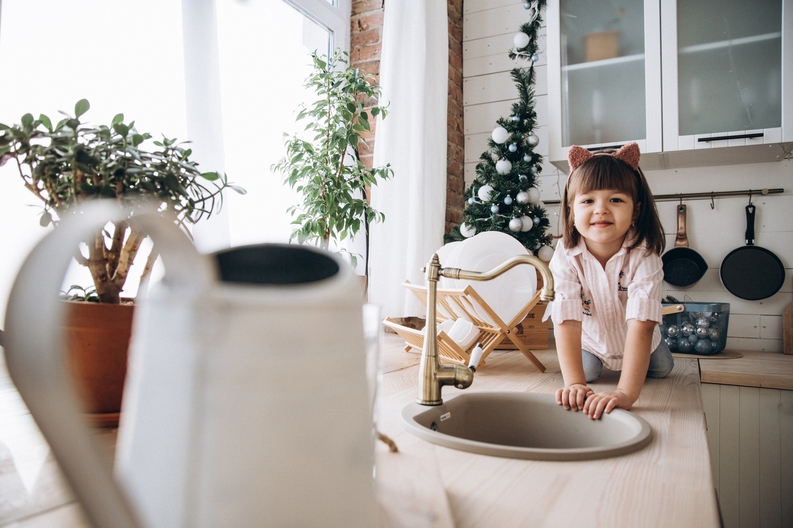 Семейная фотосессия в фотостудии. Марина Соколова. Контентный и семейный фотограф г. Красноярск