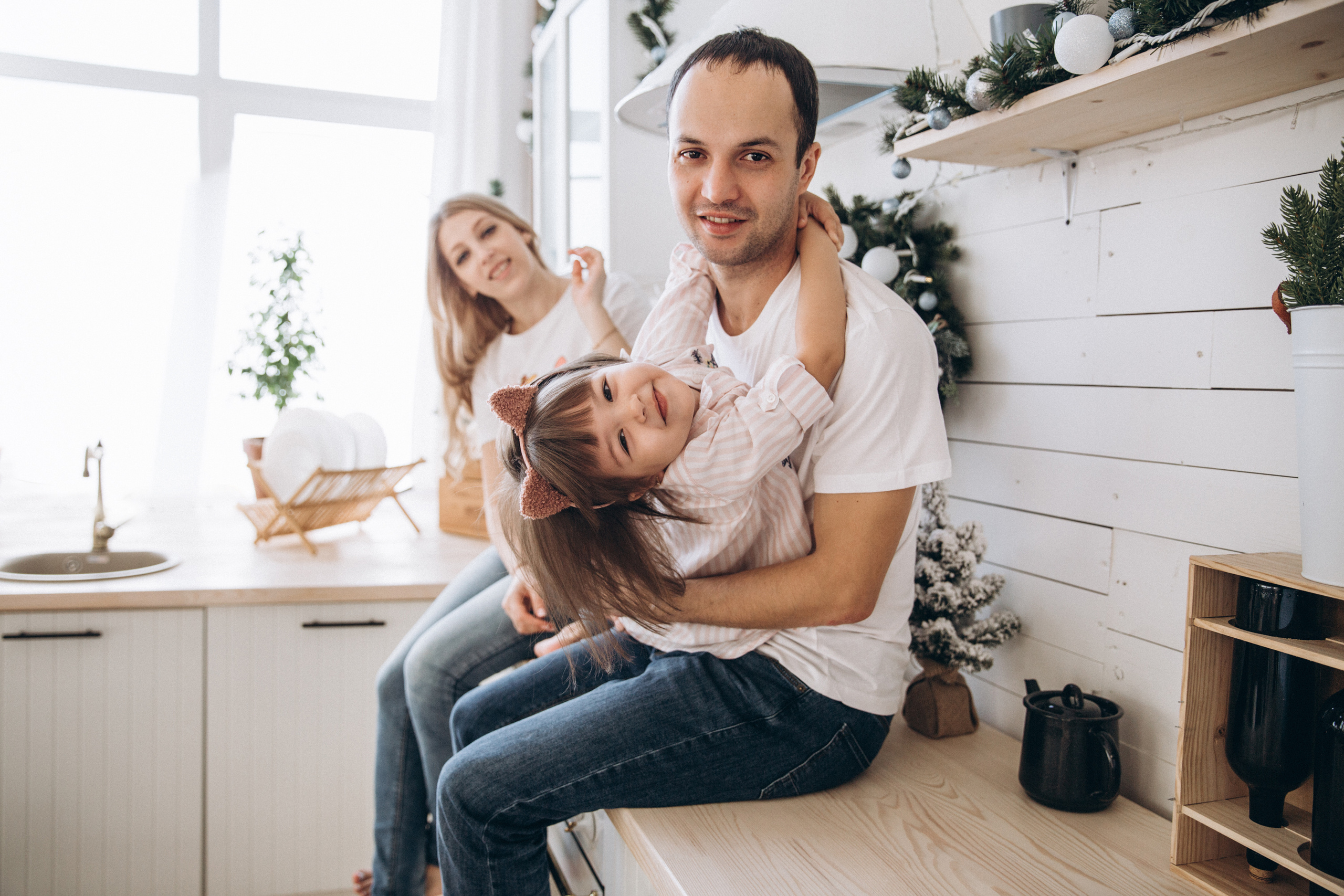 Семейная фотосессия в фотостудии. Марина Соколова. Контентный и семейный фотограф г. Красноярск