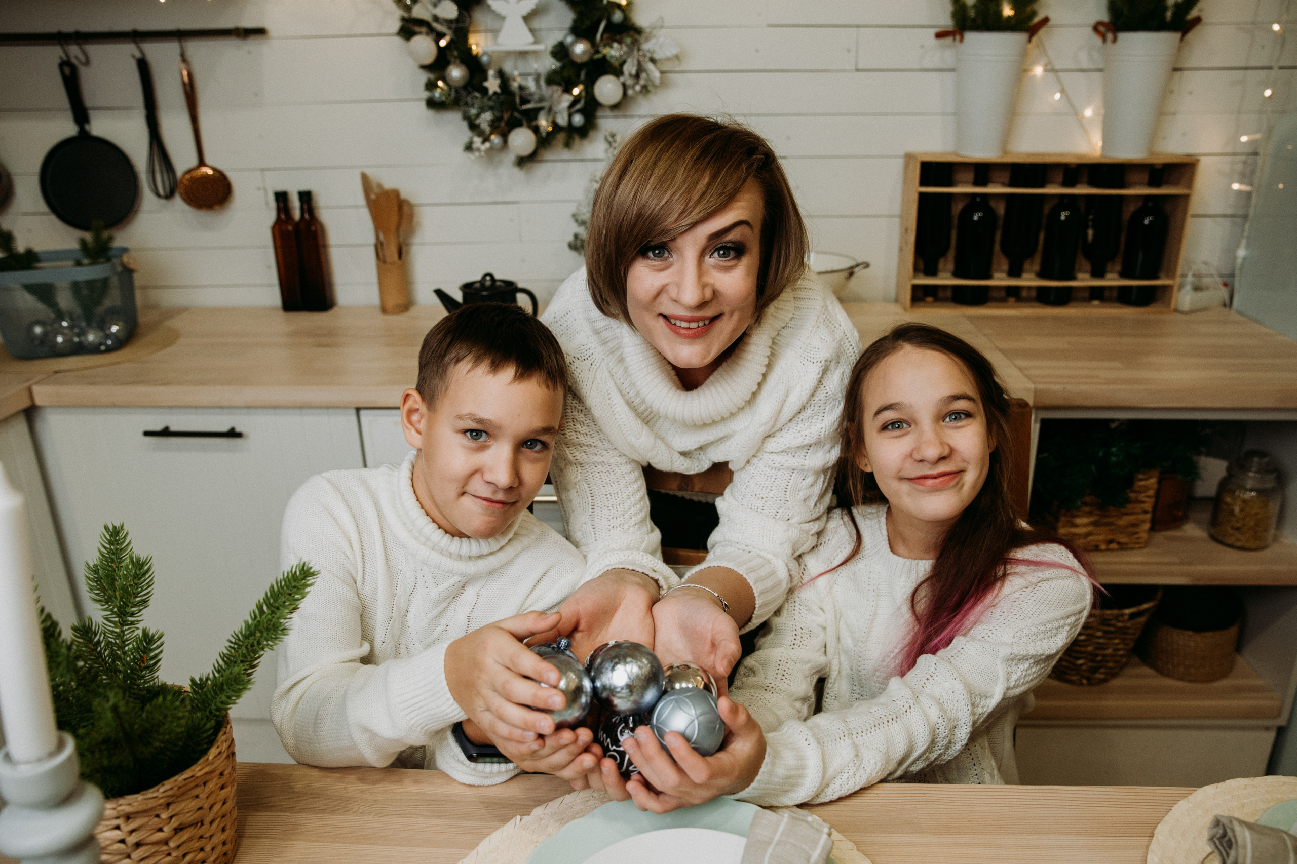 Новогодняя семейная фотосессия. Марина Соколова. Контентный и семейный фотограф г. Красноярск