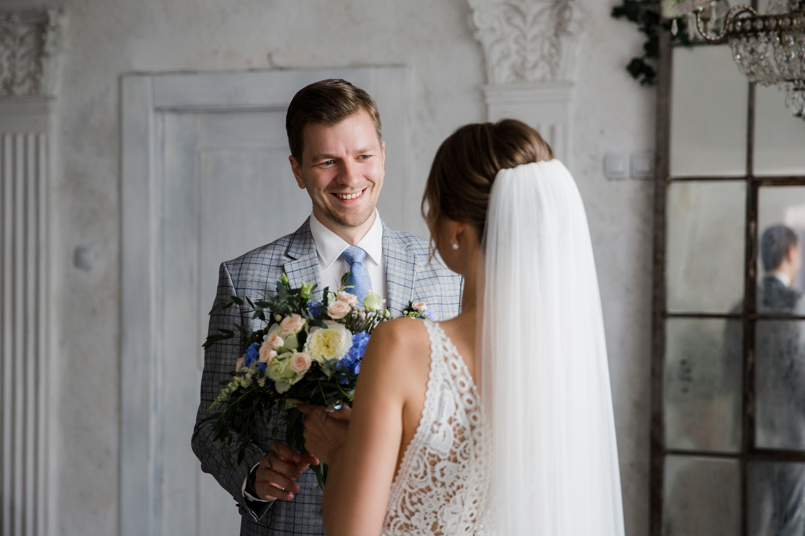 жених, букет невесты