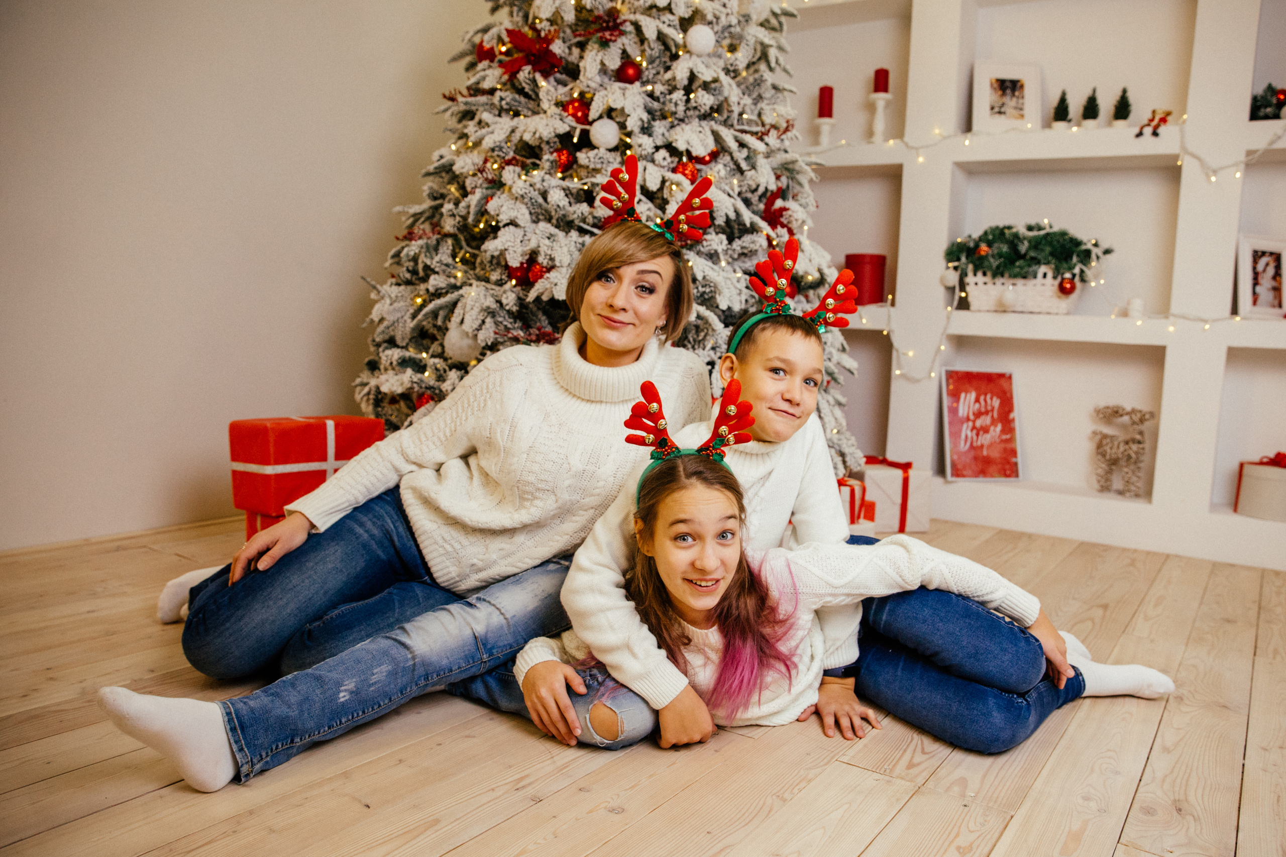 Новогодняя семейная фотосессия. Марина Соколова. Контентный и семейный фотограф г. Красноярск