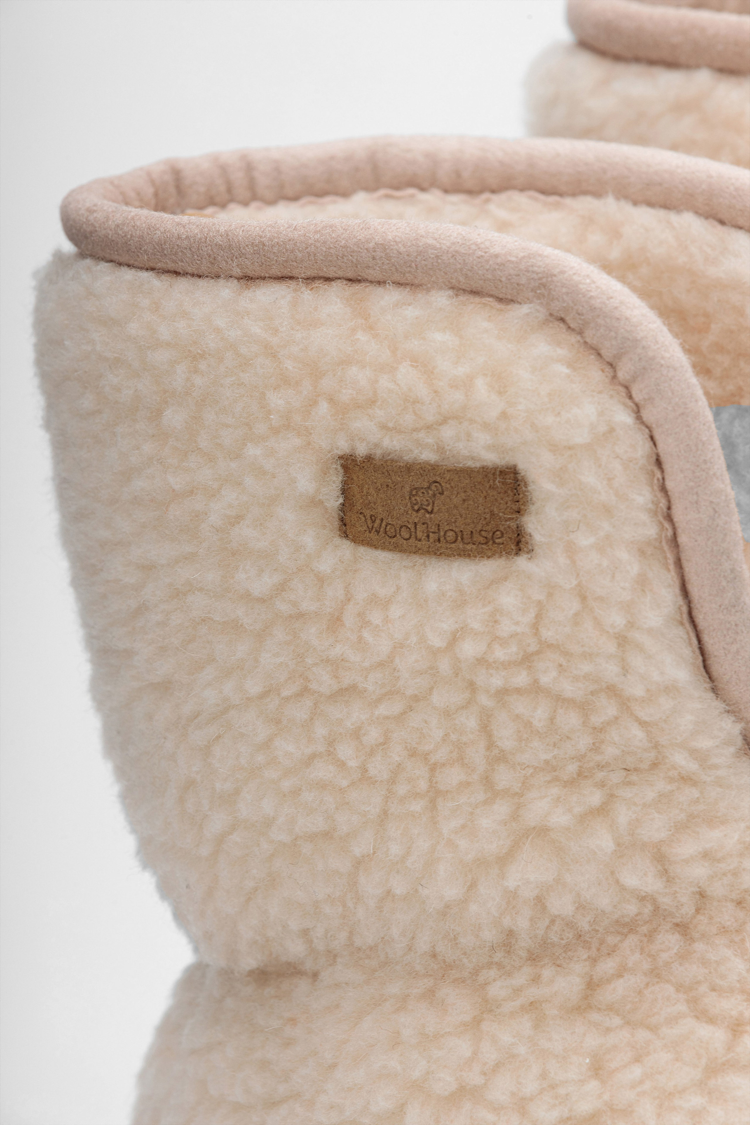 Съёмки для маркетплейсов. Фотограф Александр Калинин