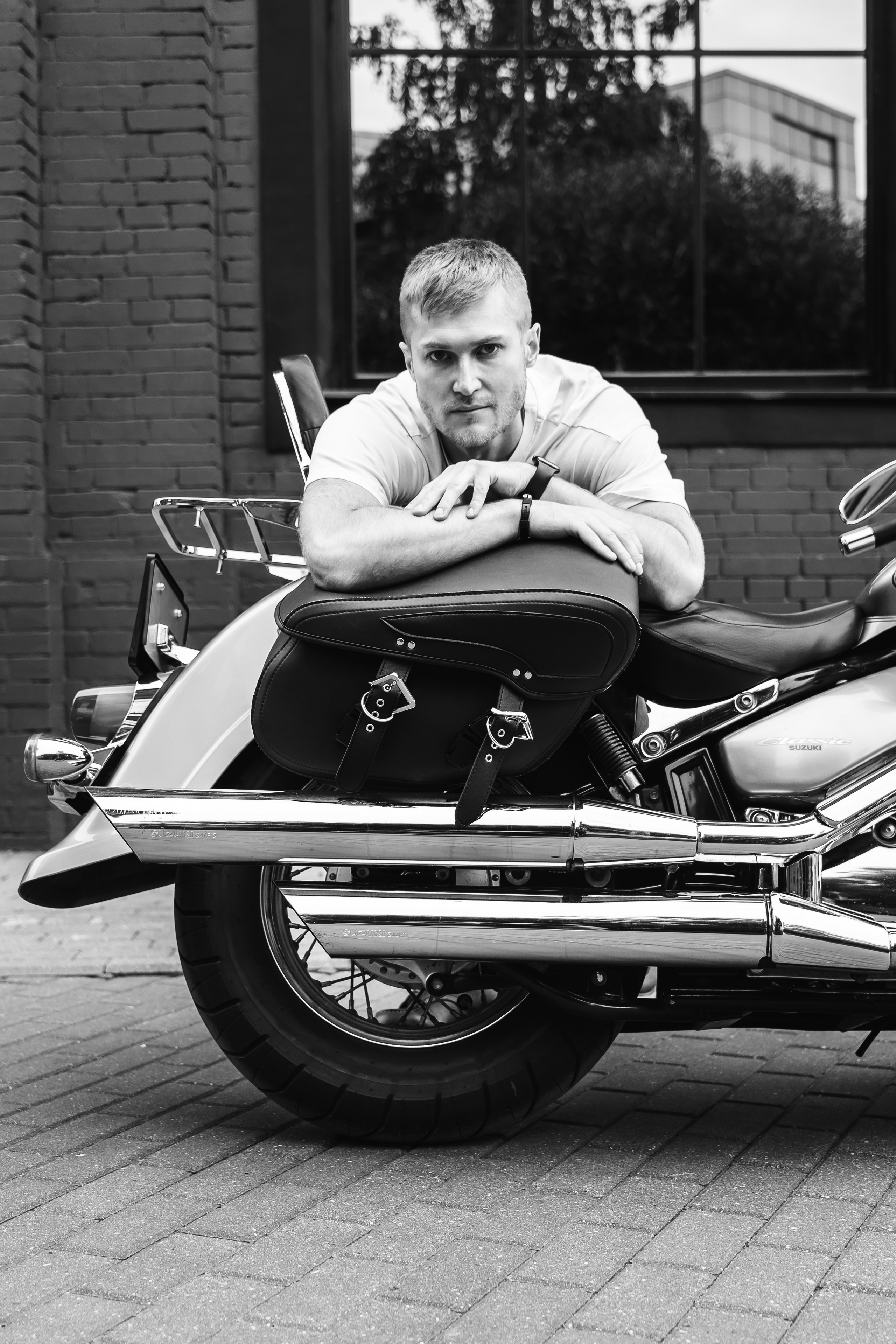 Олег и Сузуки. Наталия Фролова. Фотограф. Москва