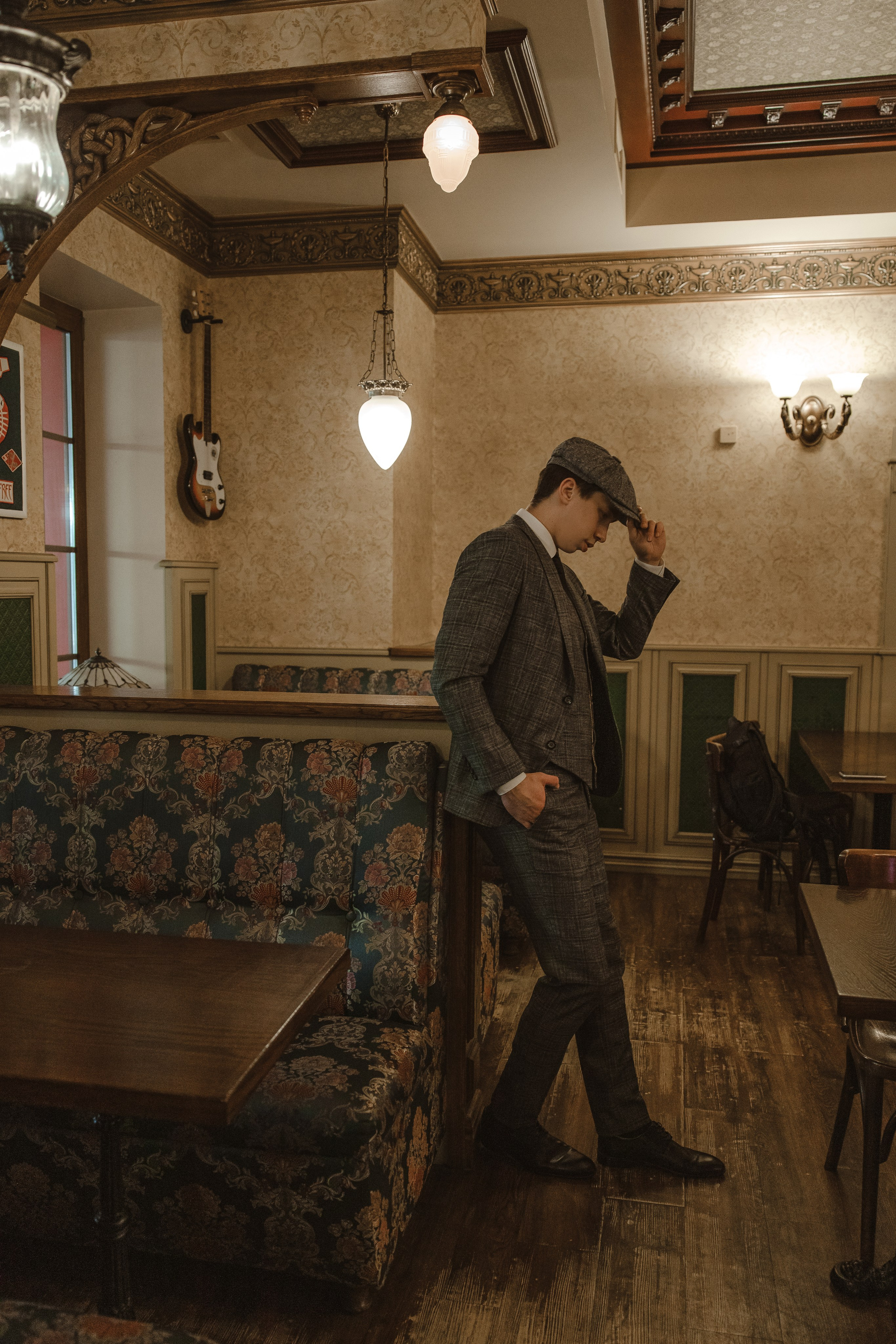 Фотосессия пары в стиле «Острые козырьки». Свадебный и семейный фотограф в Самаре и Тольятти | Елена Топанцева