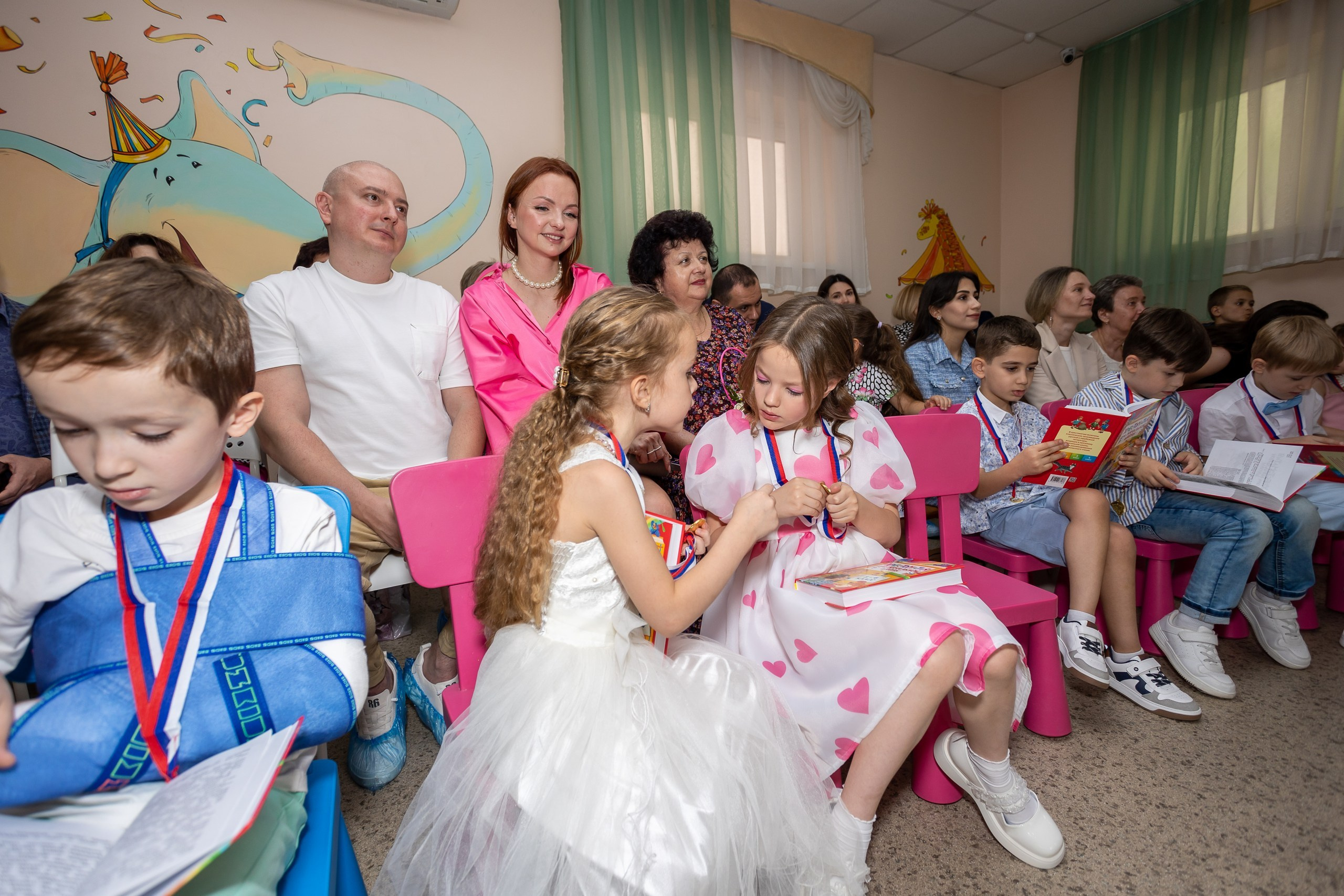 Выпускной Детский сад, 2 часа, 8000. Выпускные альбомы Майкоп, Краснодар Елена Золотарева