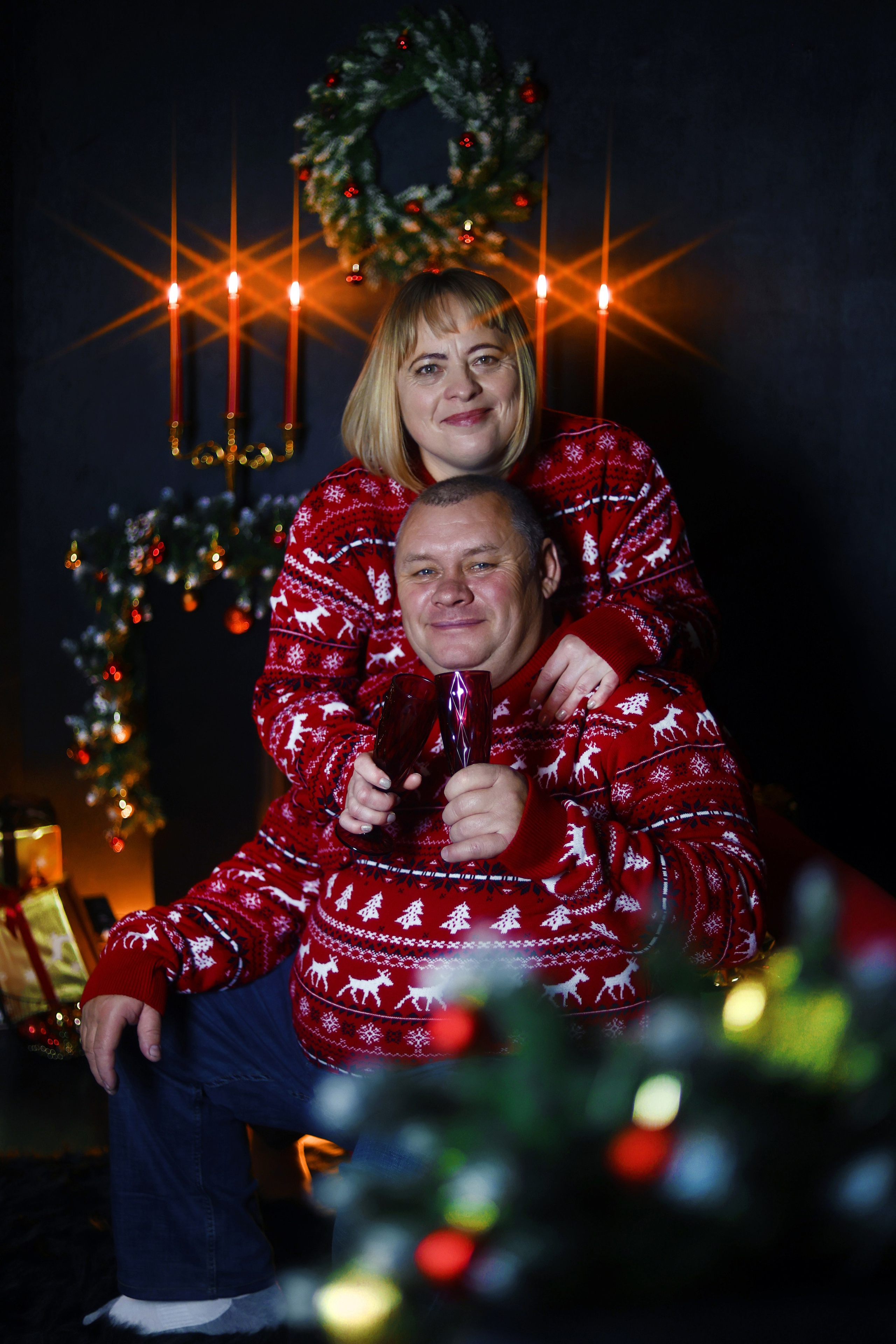 Семейные фотосессии студийные; новогодние, тематические, домашние и тд. Выпускные альбомы для школ и Детских садов в Барнауле /Выпускные/Свадебные/Детские/Семейные и др. виды съёмок /Фотограф Вера Валейко