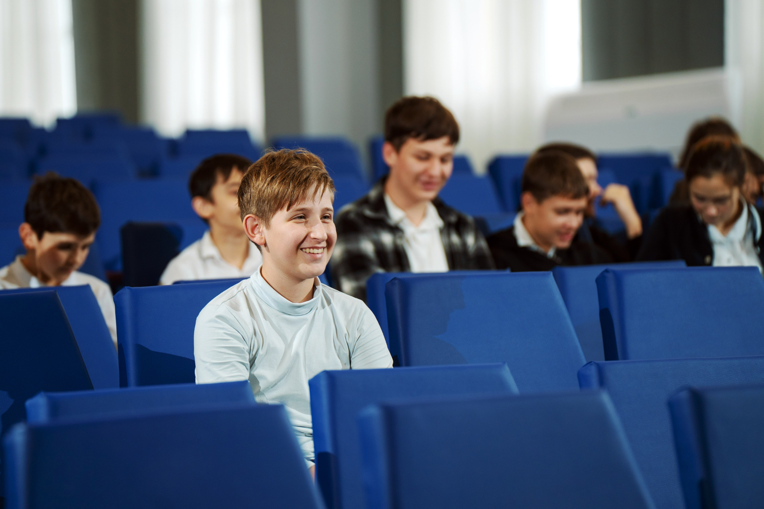 Лекция по киберспорту в школе № 2, п. Энем