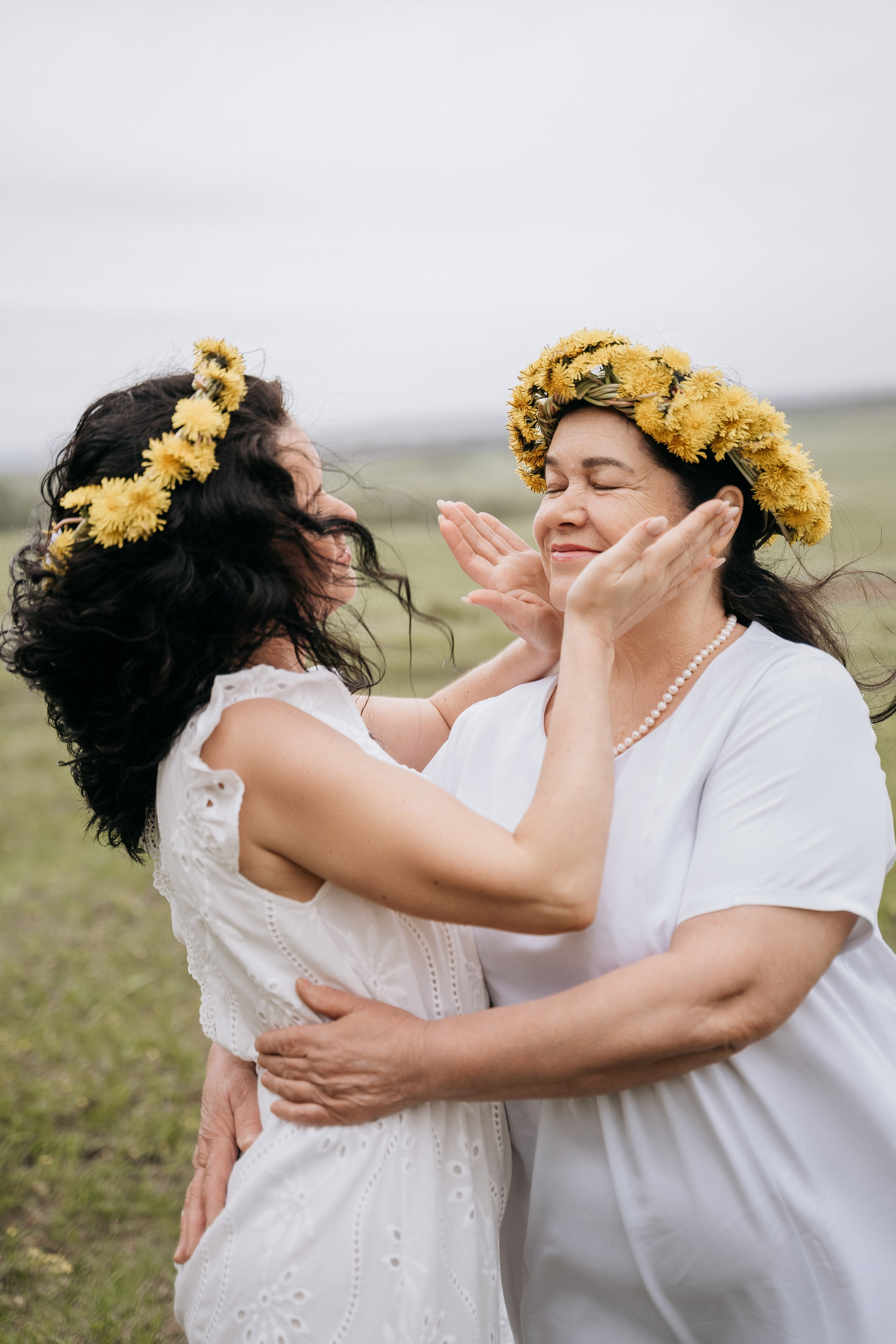 Две дочери две мамы две сестры. Свадебный семейный фотограф Ксения Божко Уфа Раевка никах в Нарыстау