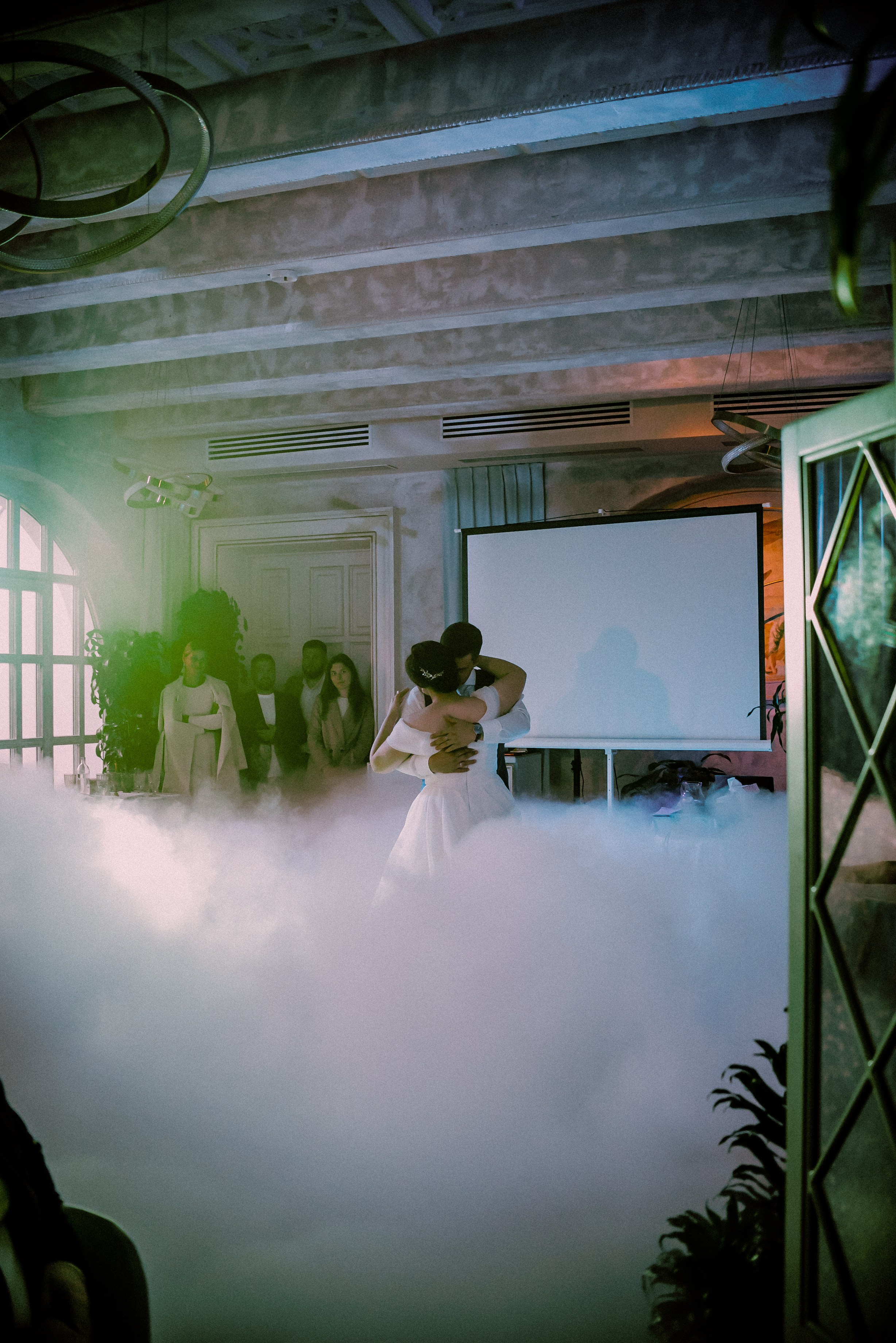 Love.com: Главная страница нашего счастья. Свадебный и семейный фотограф в Москве Сажина Кристина КиМ. Свадебный оператор в Москве Сажин Максим