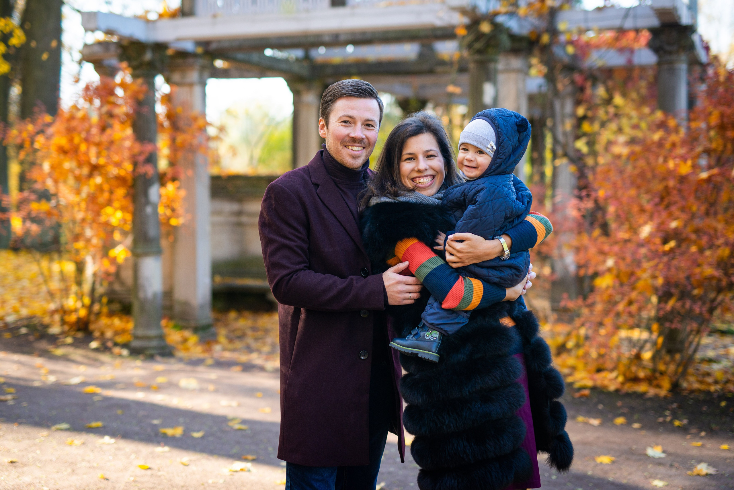 Егор, Валерия и Андрей осенняя прогулка. Портретный, семейный и свадебный фотограф в Санкт-Петербурге и в Пушкине Ширяев Денис