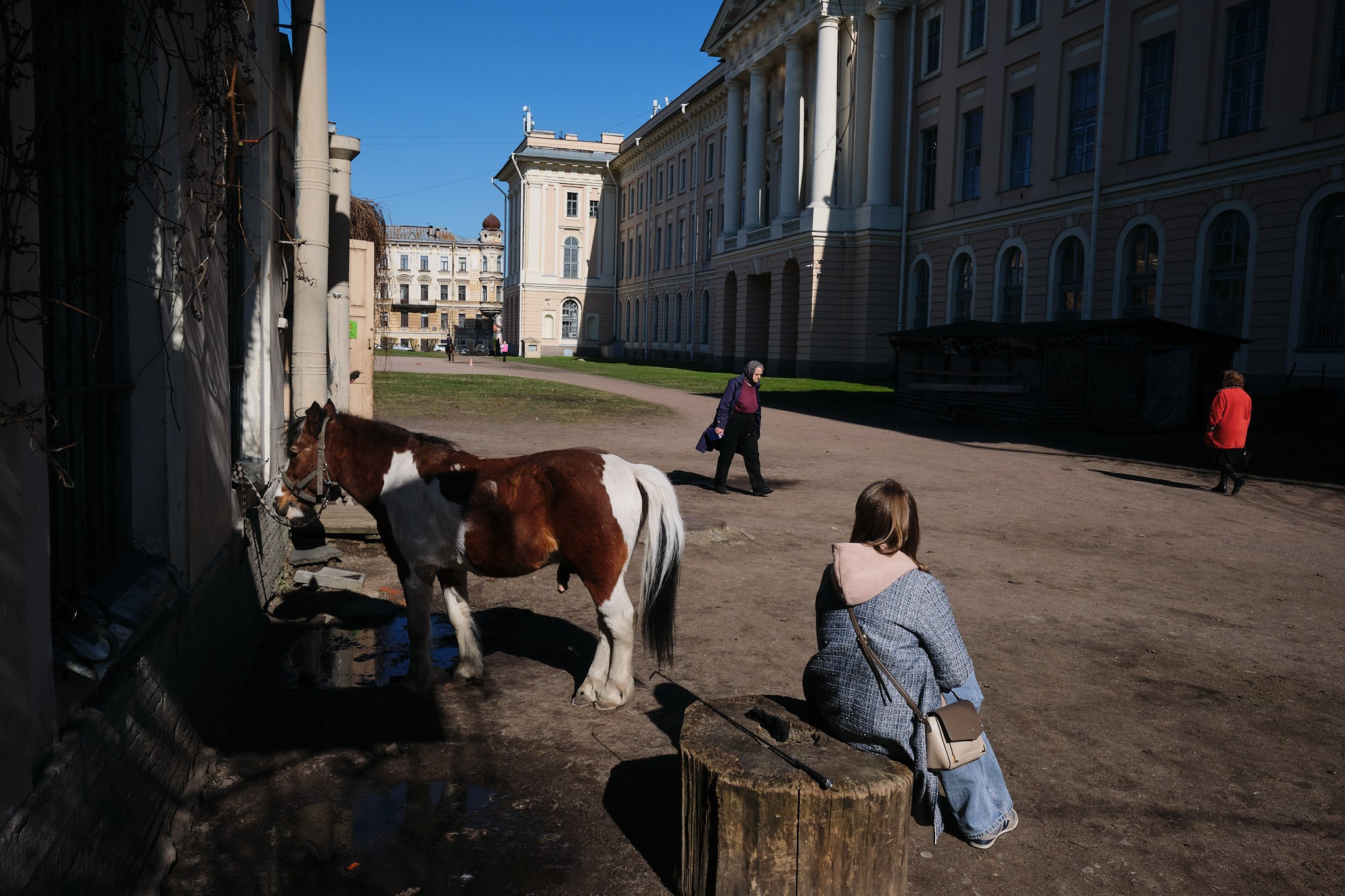 Стрит фотография в Санкт-Петербурге. Сергей Грачев профессиональный фотограф в Санкт-Петербурге