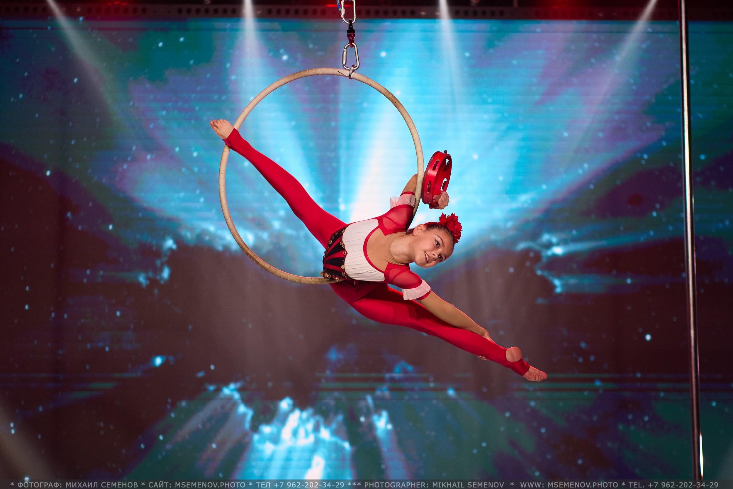 АНОНС фоторепортажа с Юбилейного концерта «ГРАЦИЯ». Фотограф, фотопроекты Михаила Семенова в Ярославле. Фотошкола