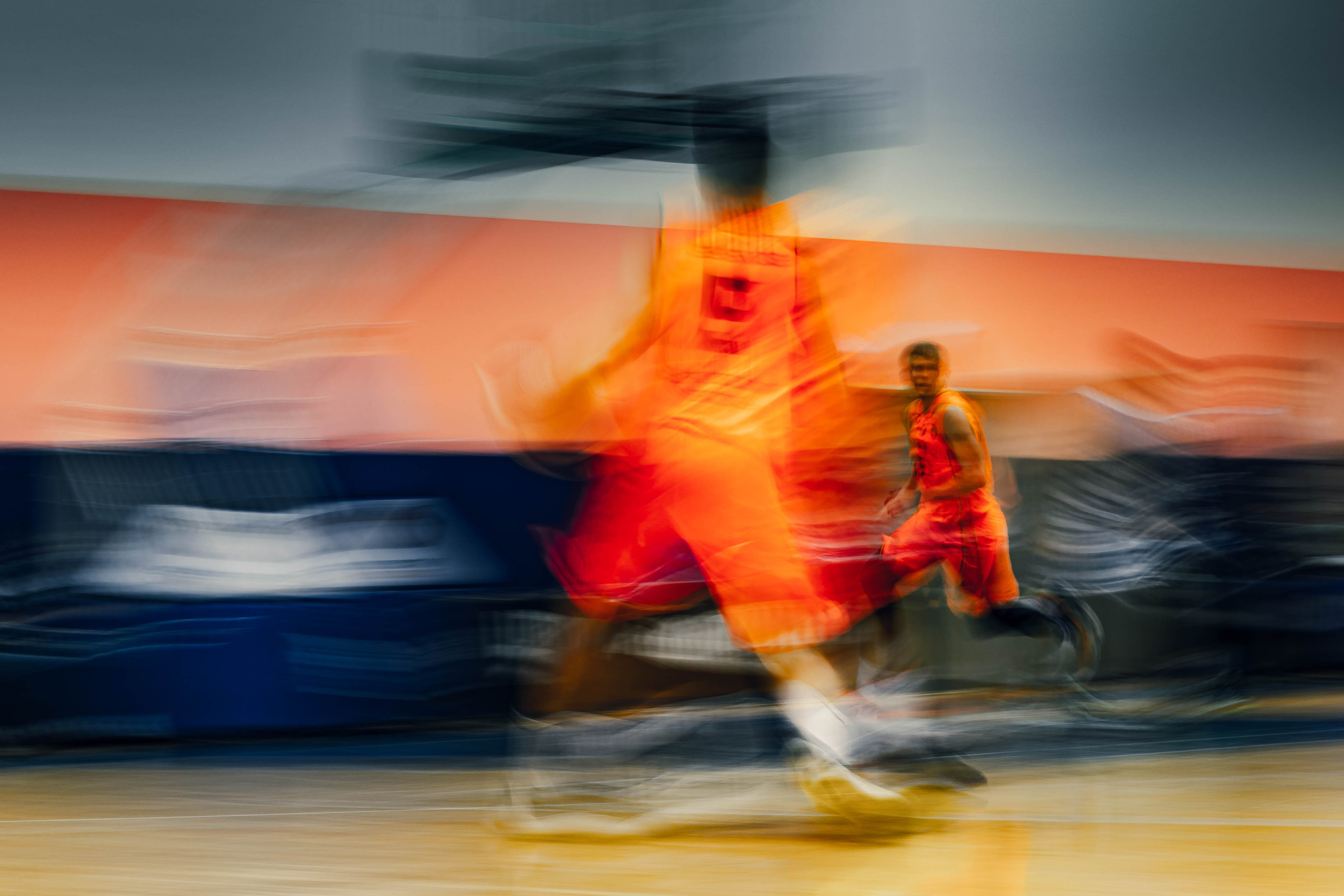 Спорт. Tony Mikhailov