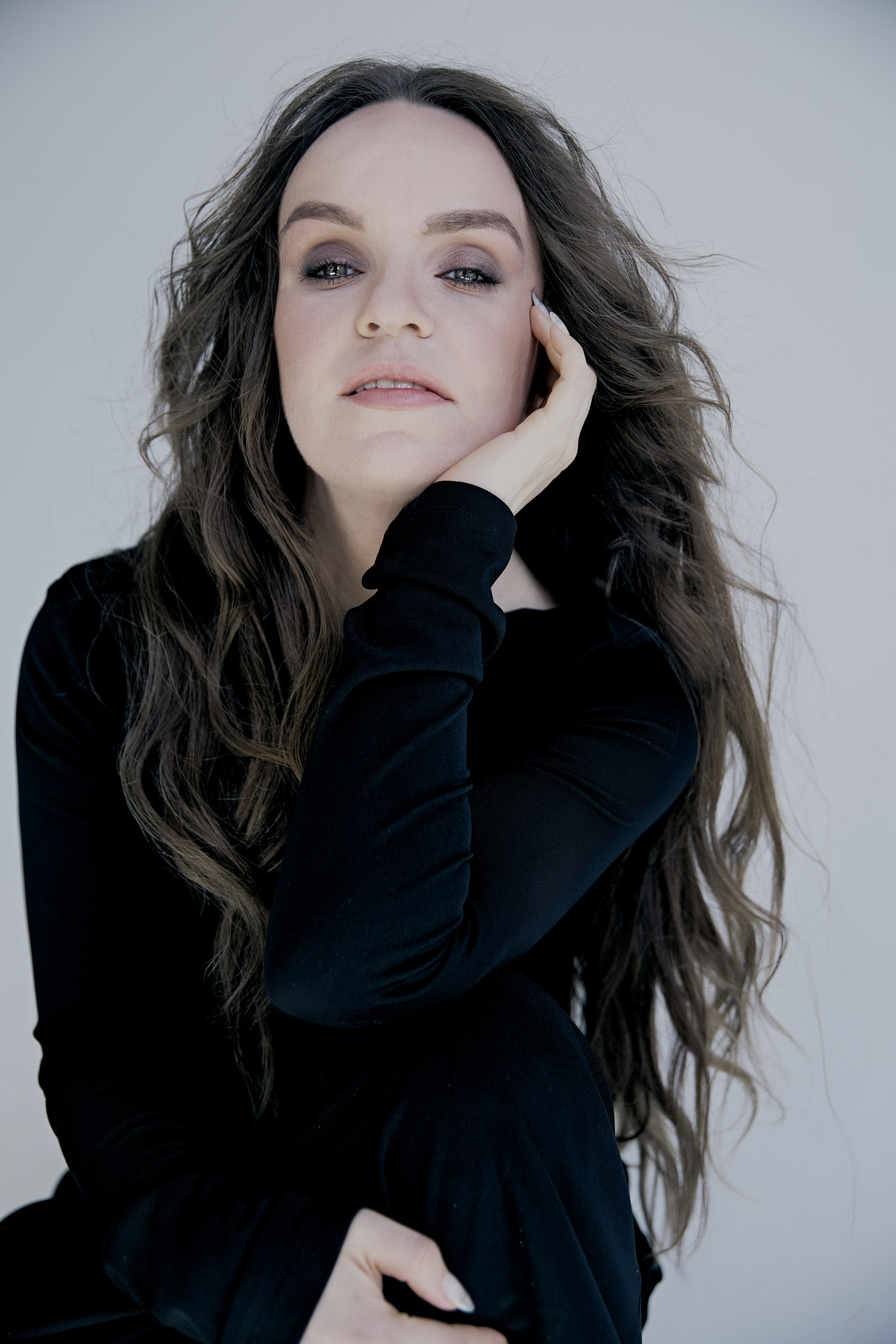 NADYA. Yulia Otroschenko