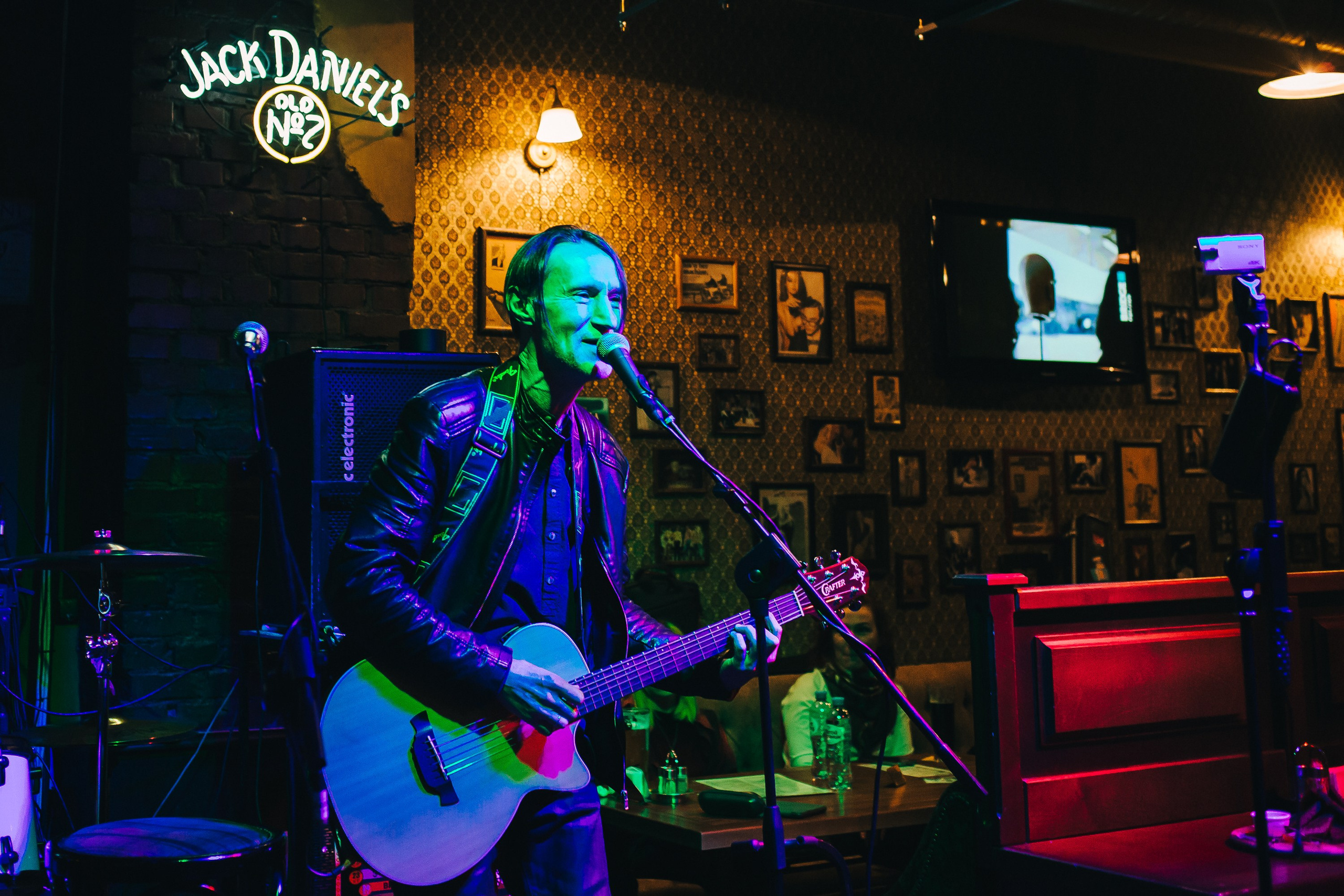 Томас 2023 The Бочка pub. Фотограф в Челябинске Ополихина Анна