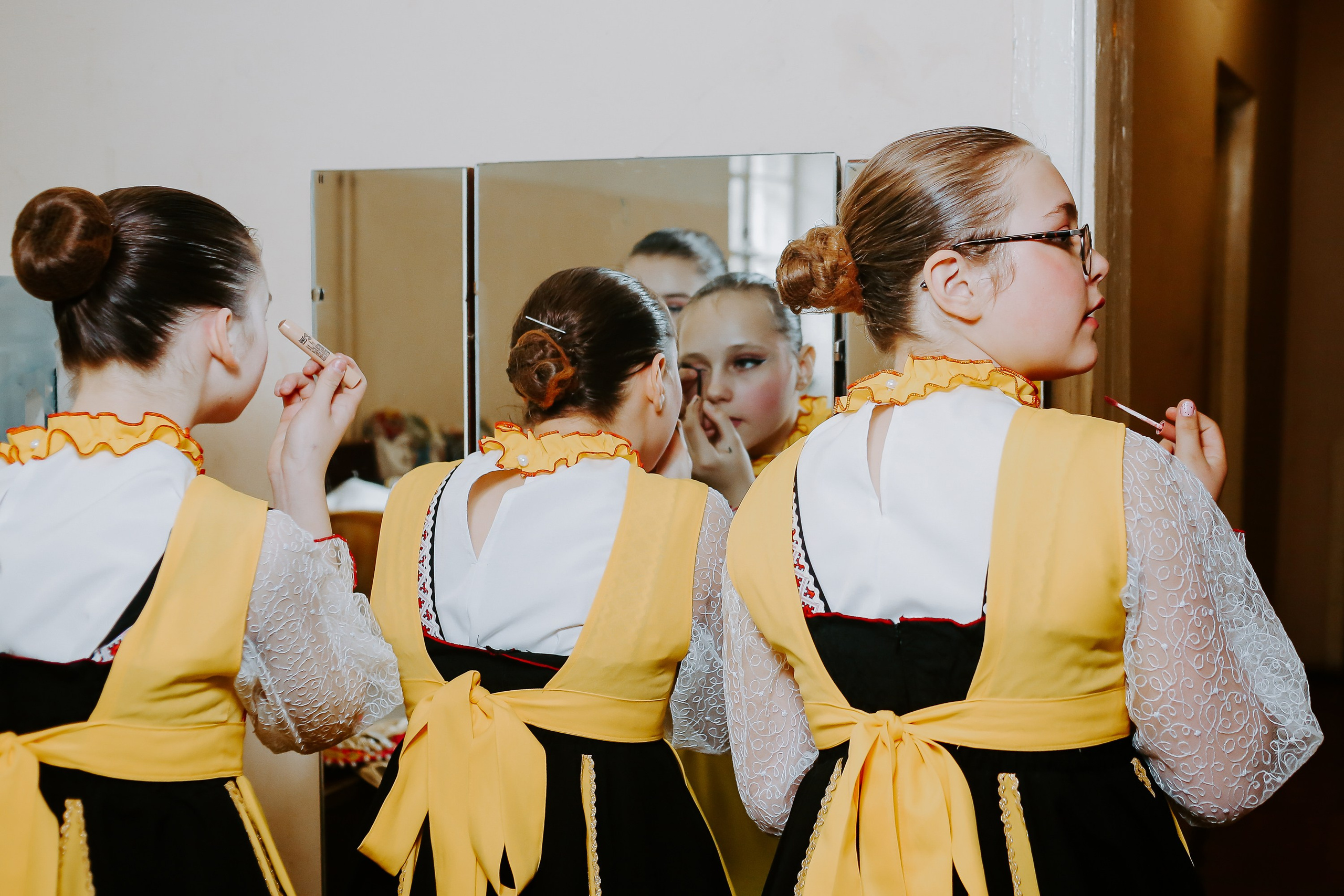 «Уральский сувенир». Концерт танцевальной студии. Фотограф в Челябинске Ополихина Анна