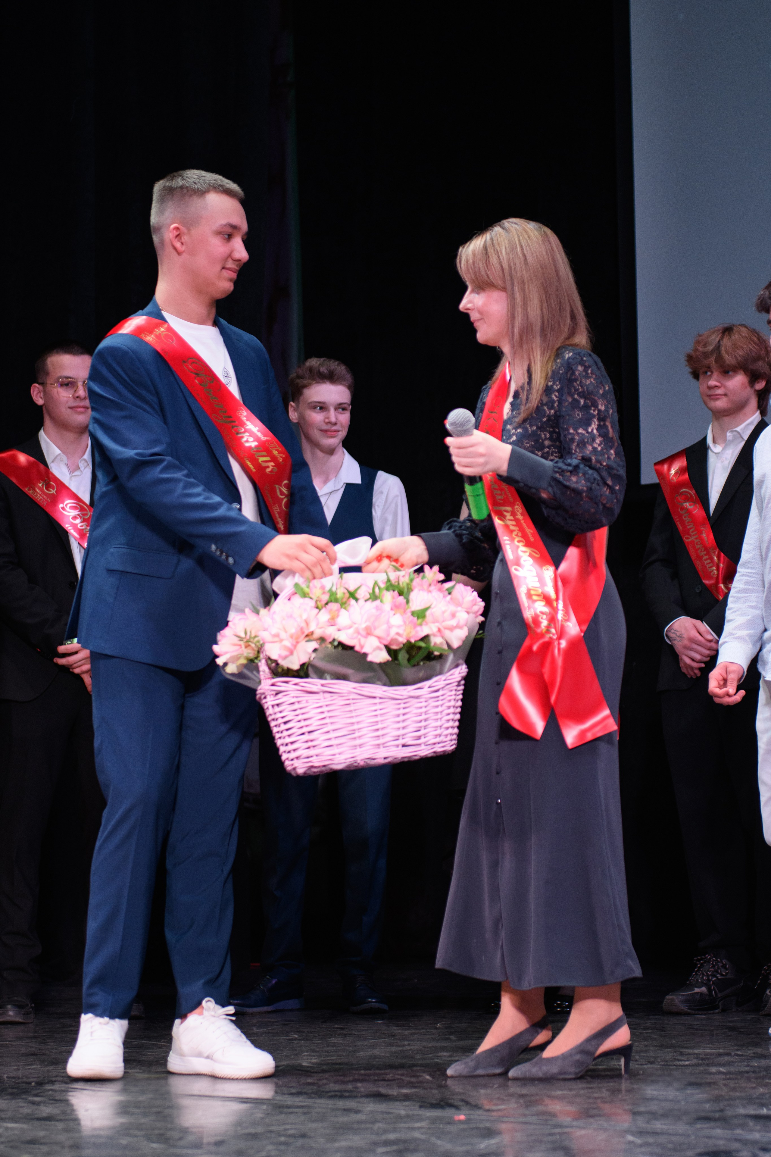 Фотосъёмка торжественного вечера выпускников. Организация и проведение фотосъемок в Санкт-Петербурге. Фотограф Смирягин Илья