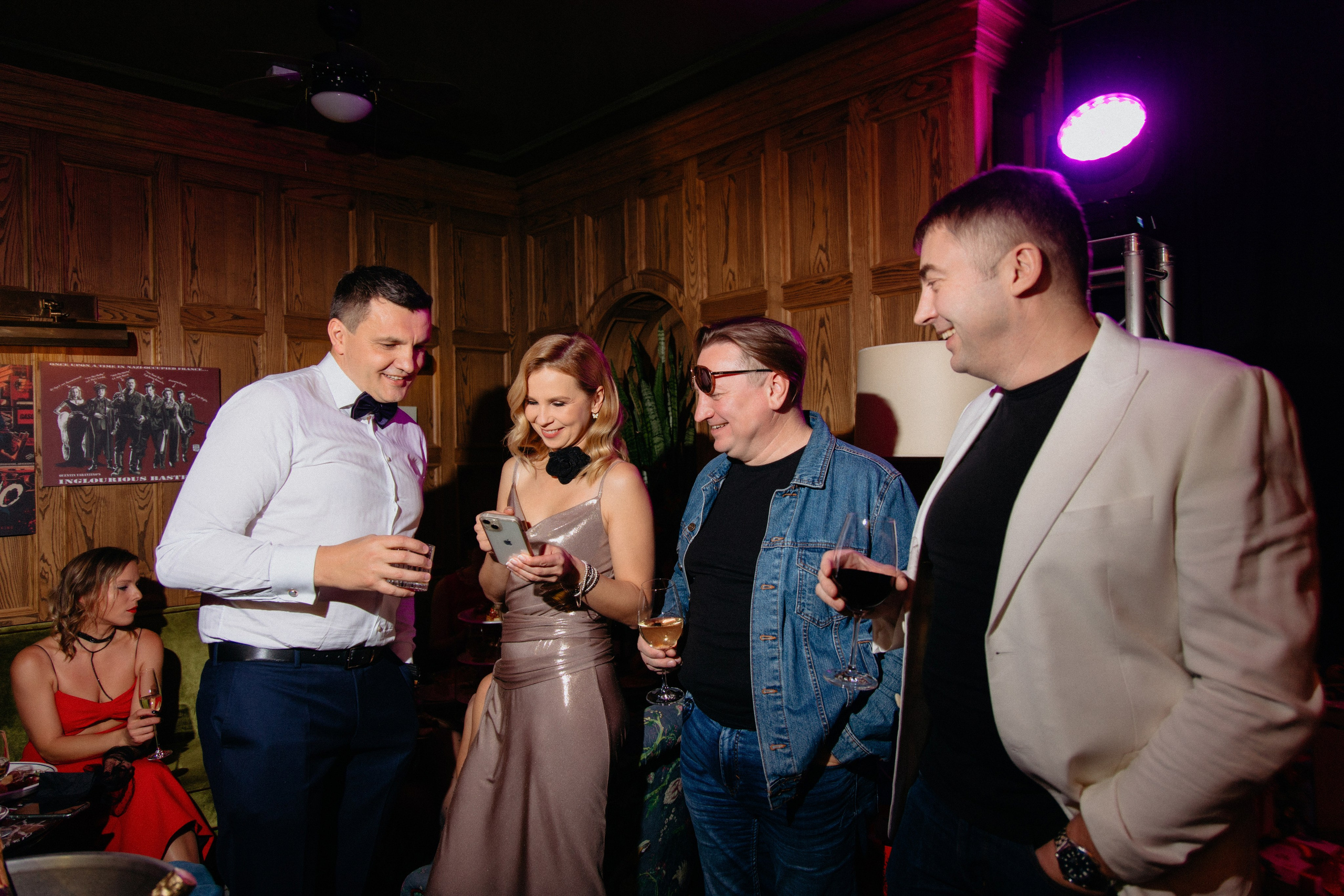 Вечеринка «Бесславные ублюдки». Свадебный фотограф в Минске Владислав Бабич