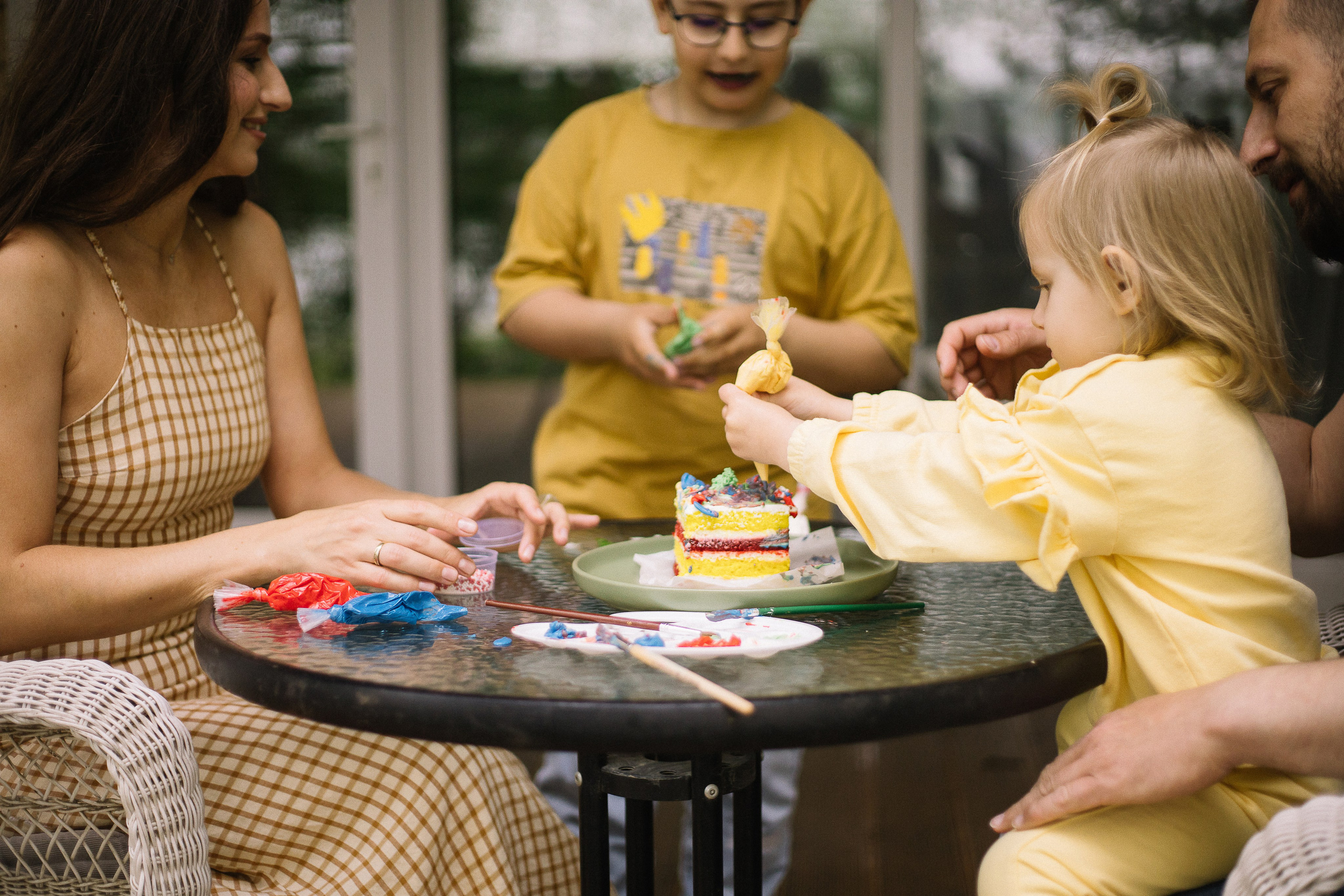 Семейное утро в загородном доме. Семейный фотограф в Томске Максимова Екатерина