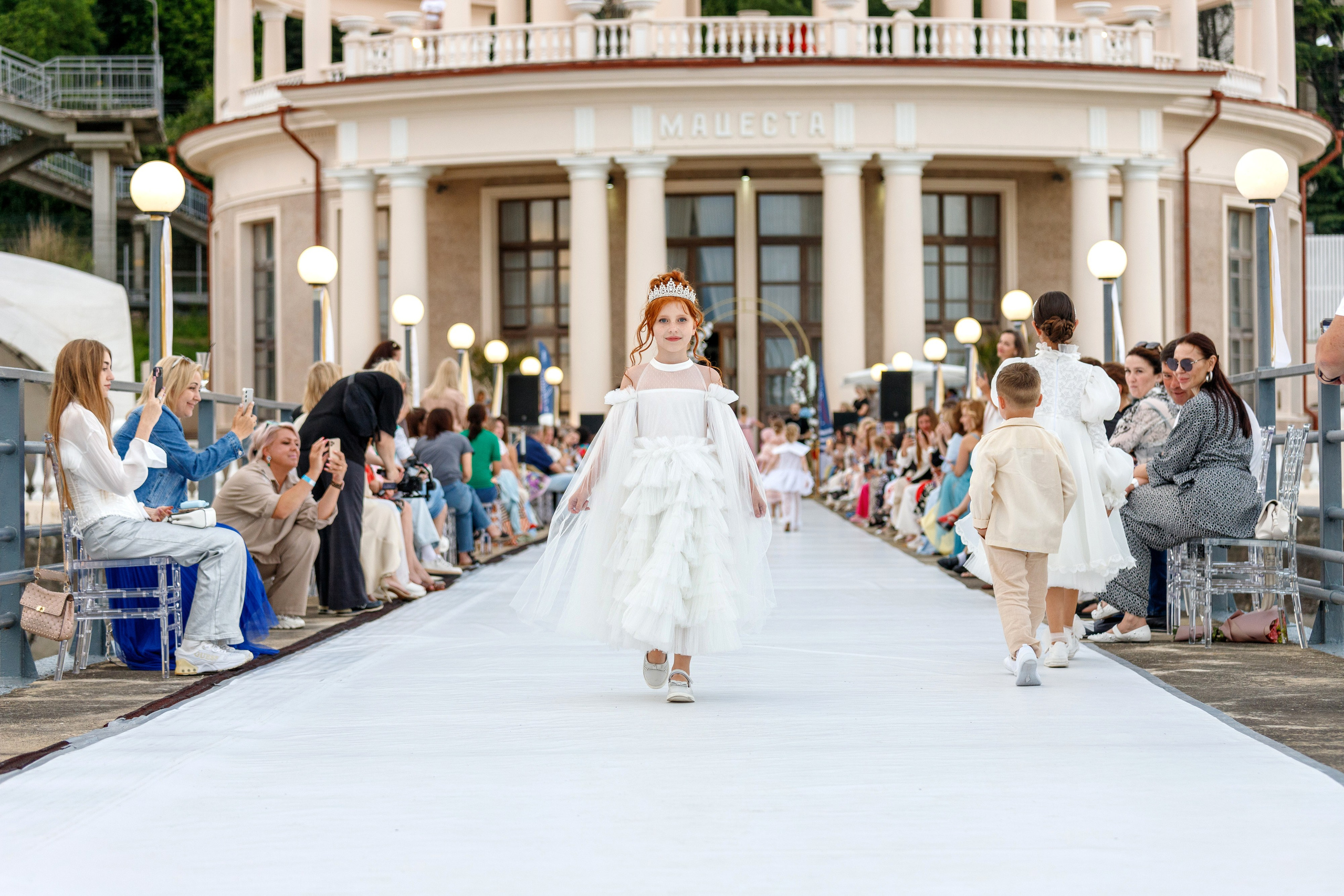 29 Fashion Cruise. Интерьерный и фуд фотограф в Иркутске Дмитрий Арно