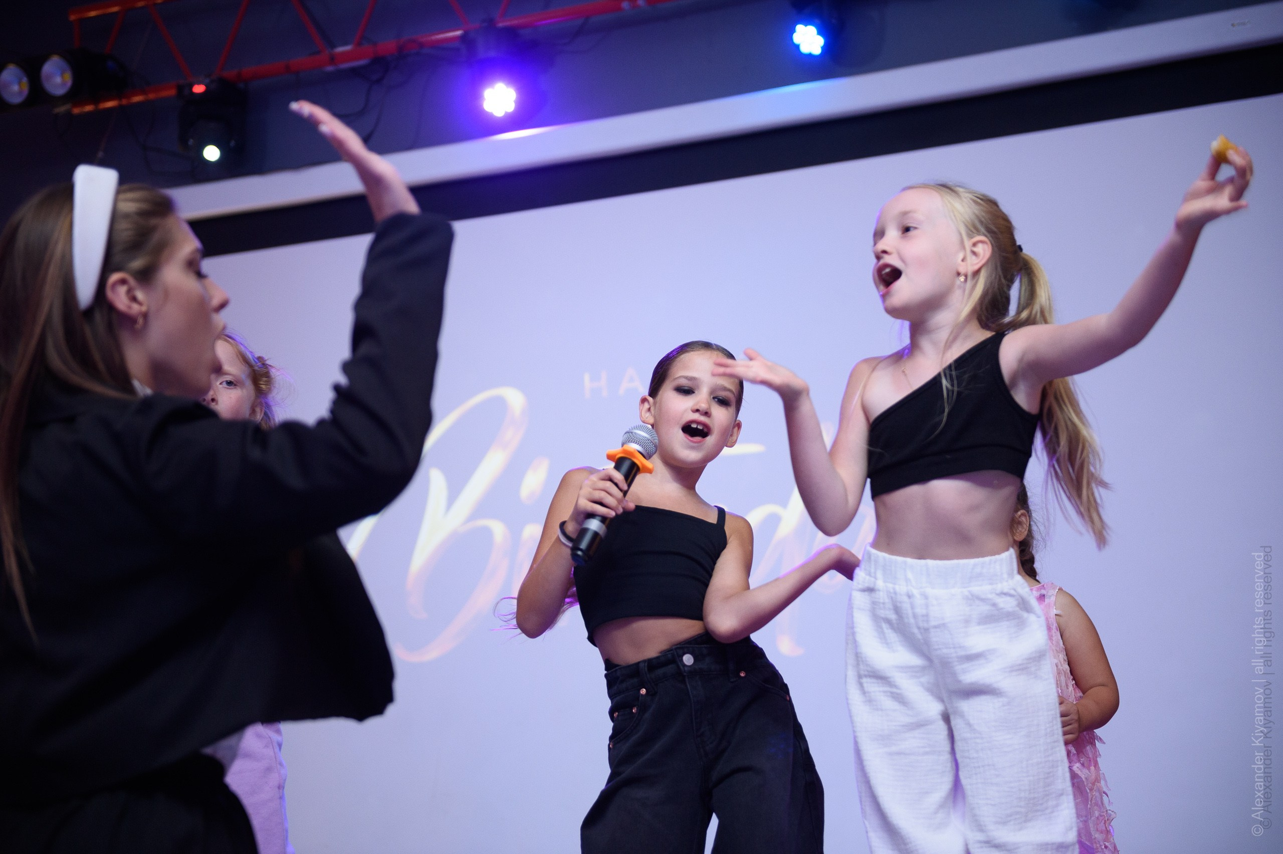 Фотограф на день рождения. Фотограф Александр Киямов | СПБ, МСК