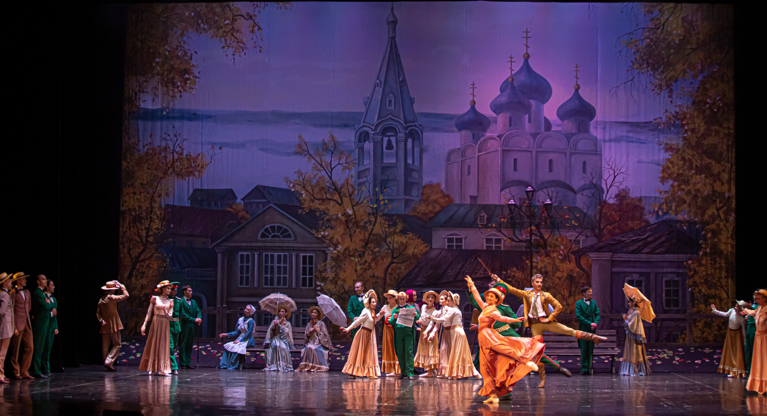 Анюта — спектакль — премьера на сцене Зимнего театра Марийского театра оперы и балета. Фотограф в Сочи Юрий Шептаев