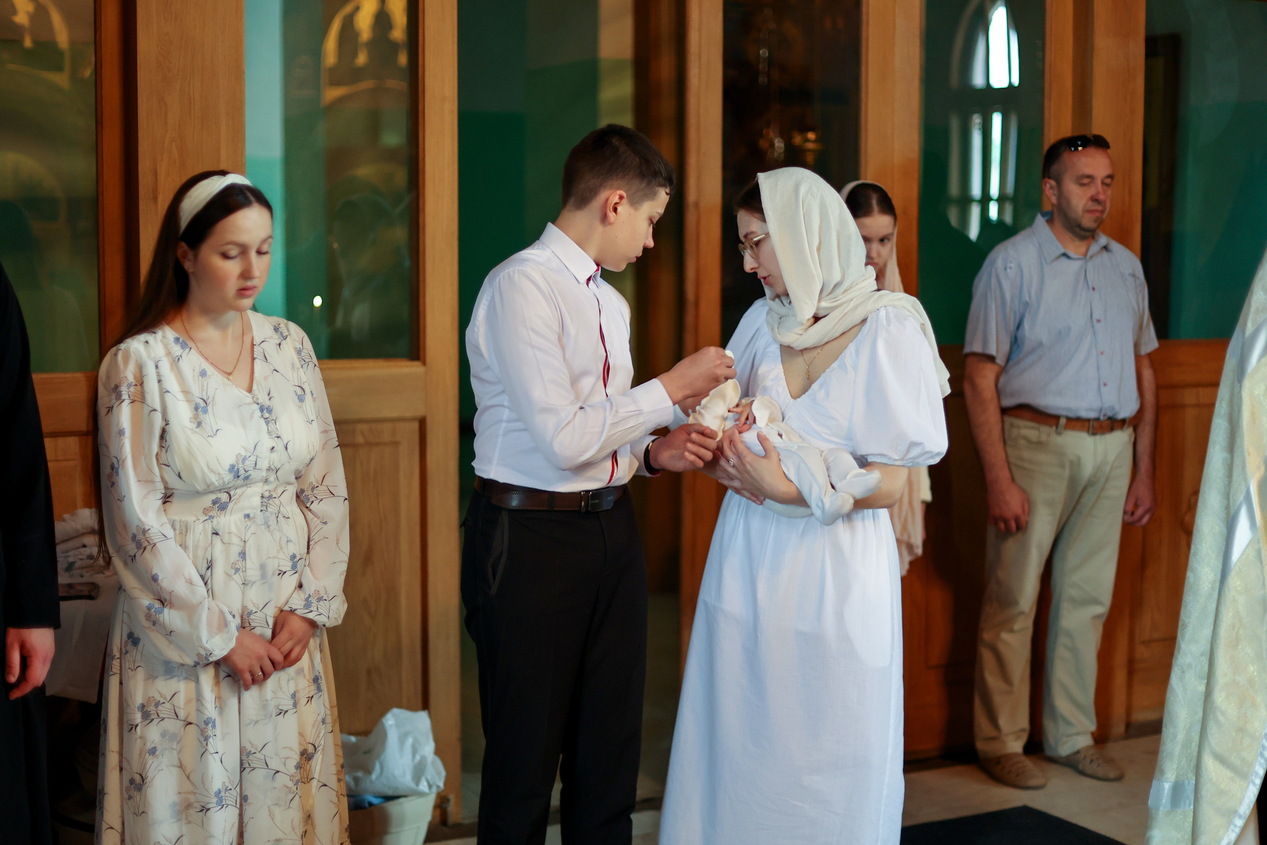 Крещение, Свято-Троицкая Сергиева Лавра. Фотограф новорожденных. Детский и семейный фотограф Марьяна Юдина