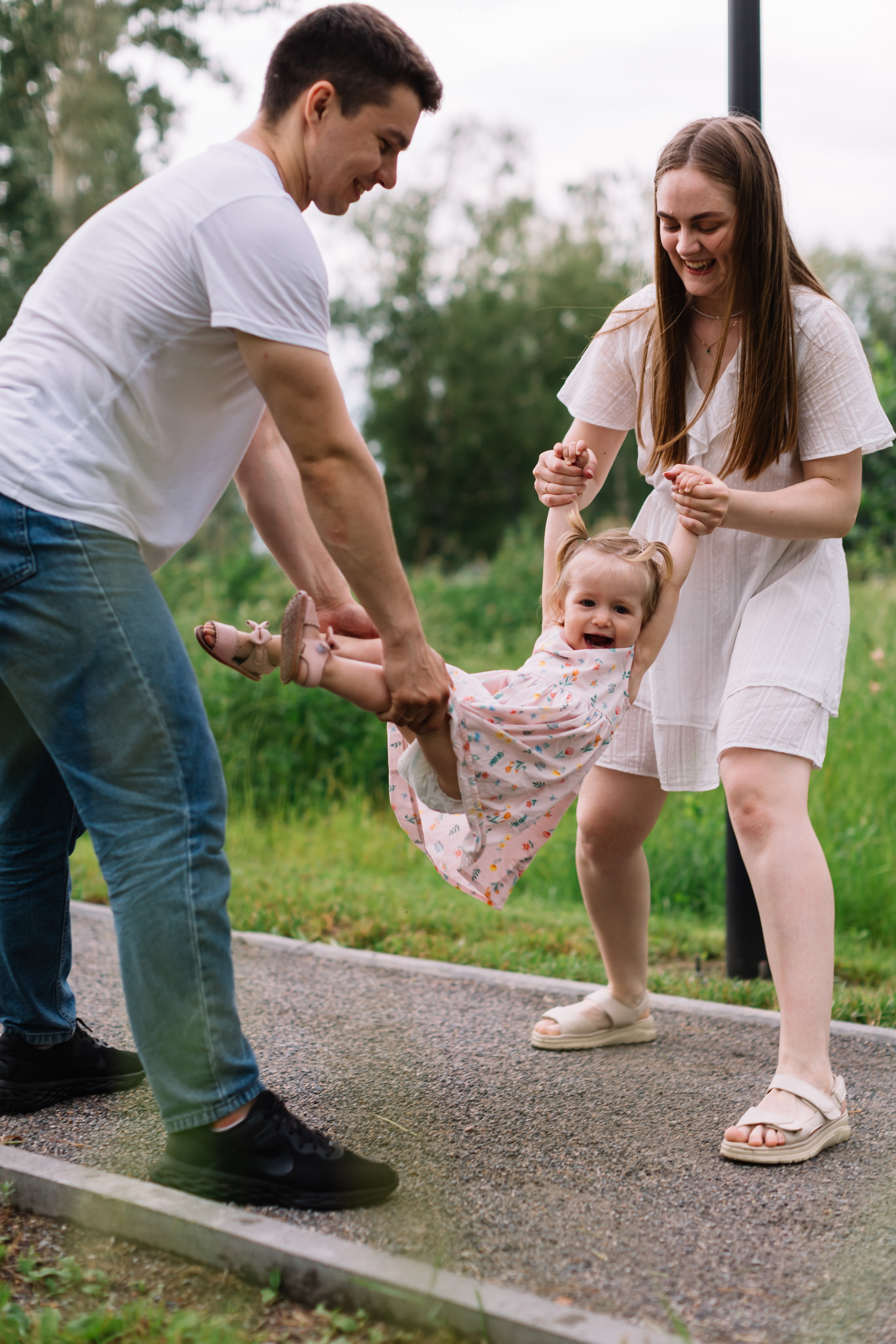 алёна малахова фотограф новосибирск семейный детский домашняя фотосессия в новосибирске день рождения репортажная съёмка фотосессия с лошадьми на конюшне деревня алтай  на природе фотосессия в детском саду мама и сын предложение руки и сердца идея  помолвка фотосессия берег закат детский день рождения годик торт аниматор лофт игровая продолжение следует prodoljenie_sleduet_  корпоратив тимбилдинг первоклашка линейка  контент  бизнес портрет оперный новат франция берет весна девушка мама и дочь мать и дитя